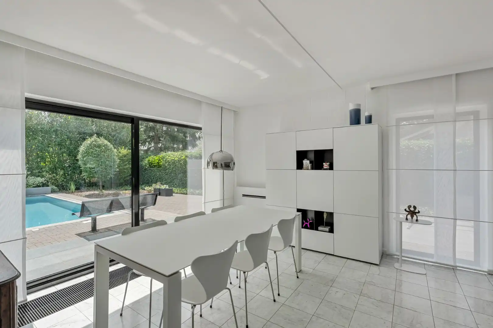 Moderne architectenwoning met mooie tuin en zwembad, 5 slaapkamers in Hasselt, OB op 8a12ca in doodlopende straat foto 22