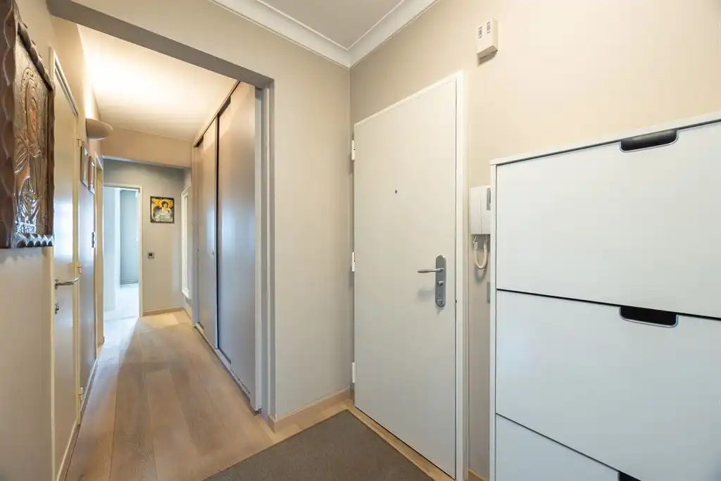 Instapklaar appartement met optionele parkeerplaats foto 8