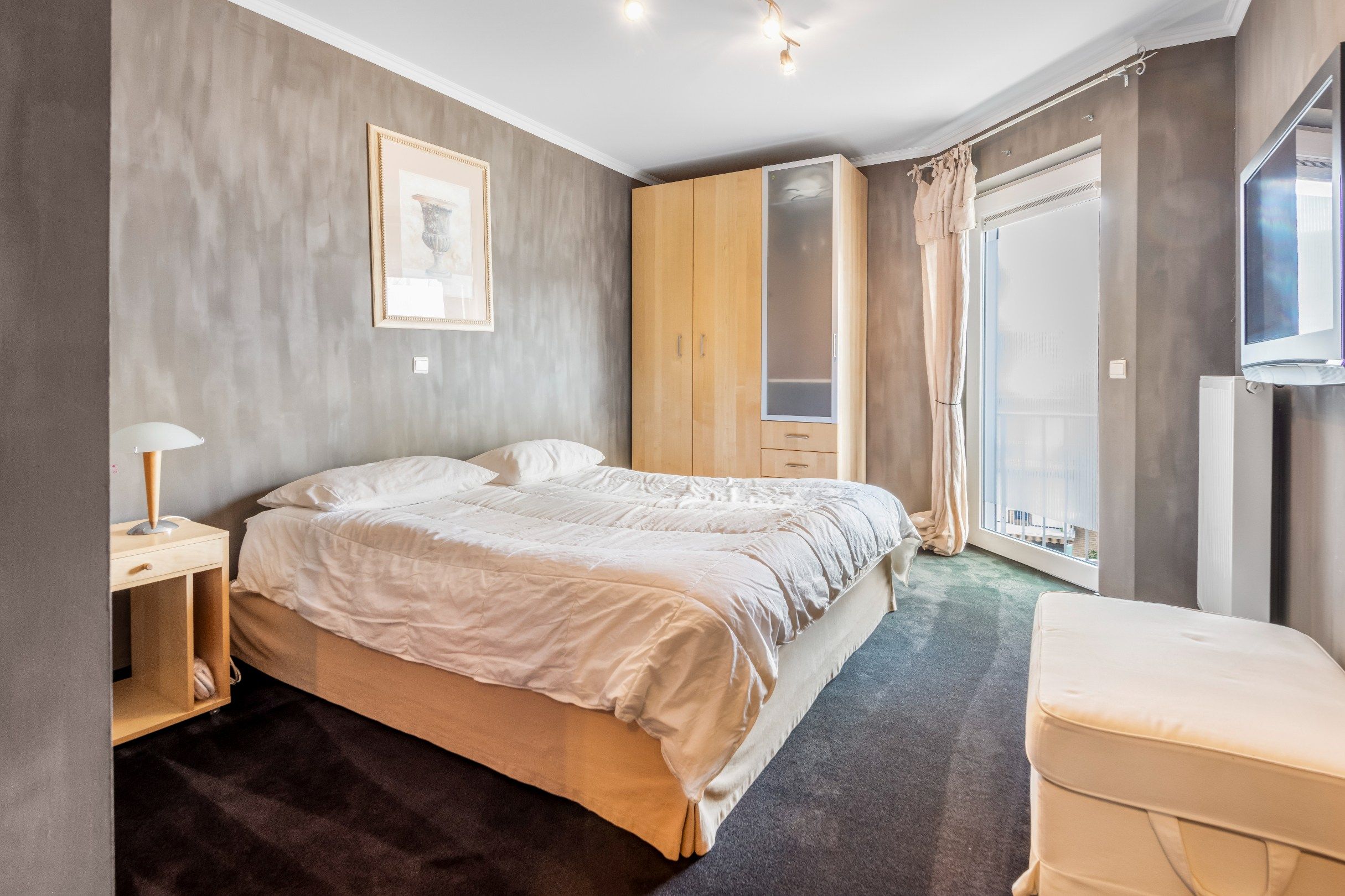 Ruim appartement met gevelbreedte van ca. 9,2 meter en zuid-west oriëntatie gelegen in het centrum foto 12