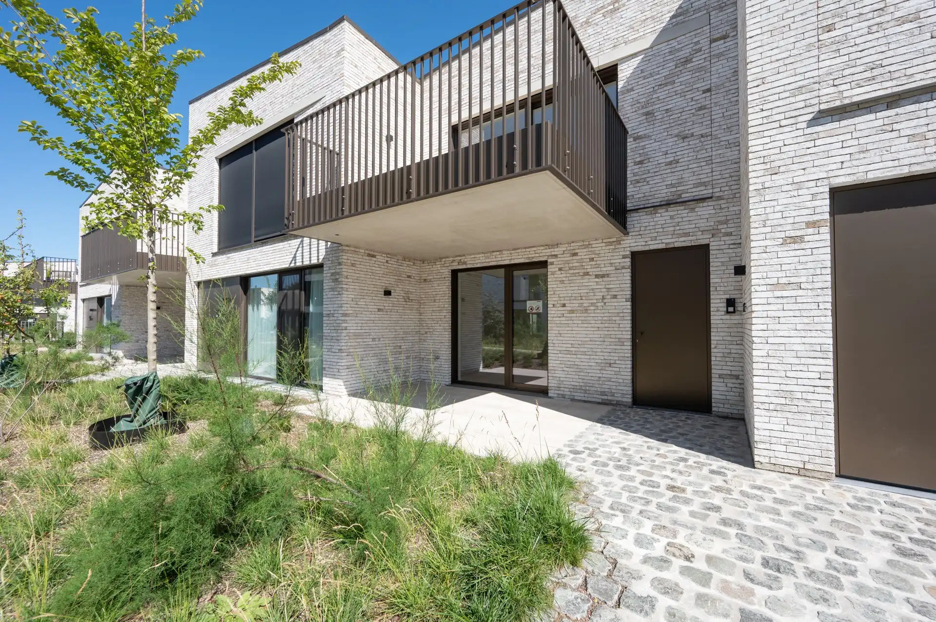 Architecturale nieuwbouwwoning met BEN-label en unieke leefruimte foto 3