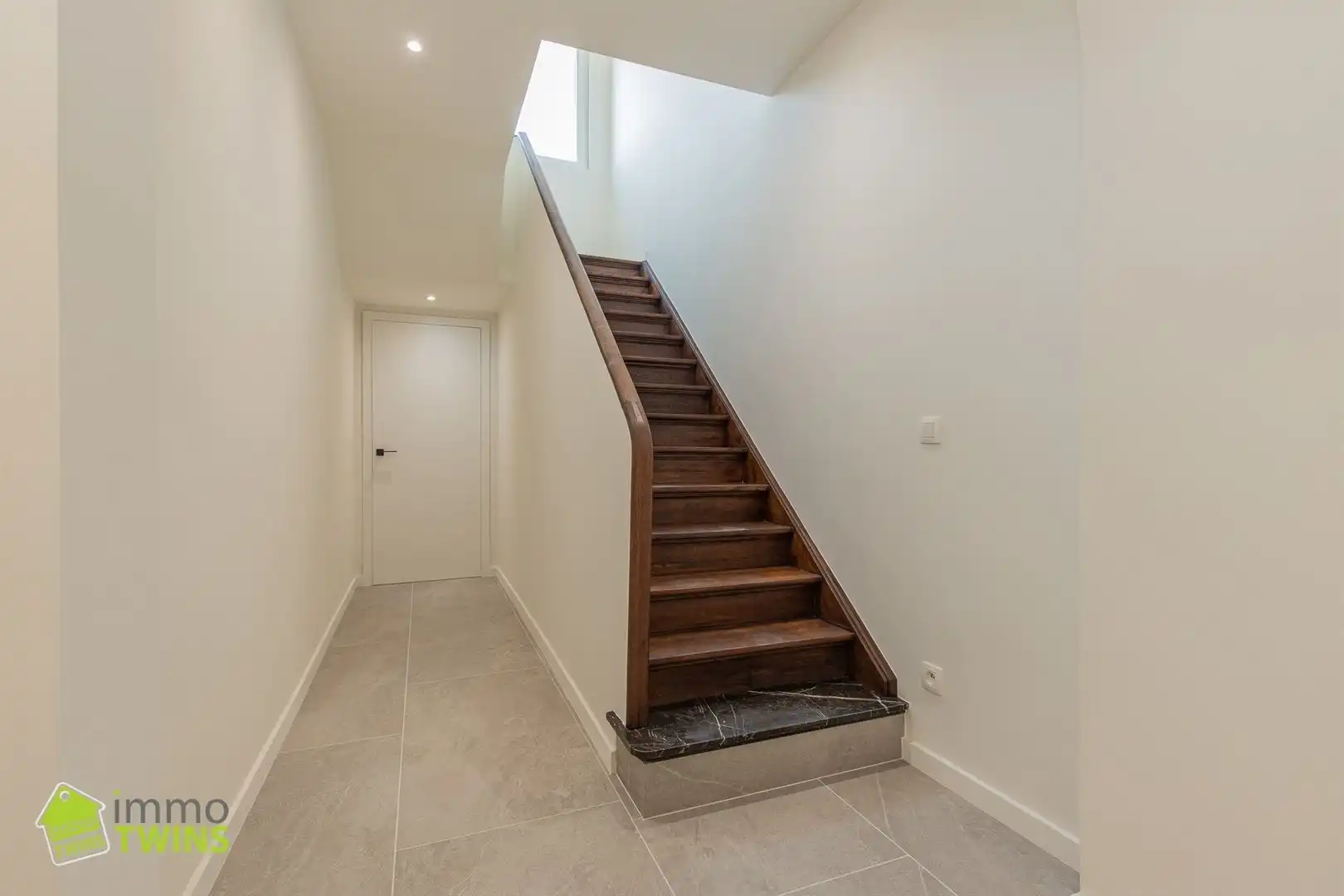 Te koop Instapklare ruime woning met achterliggende weide in Zele foto 20