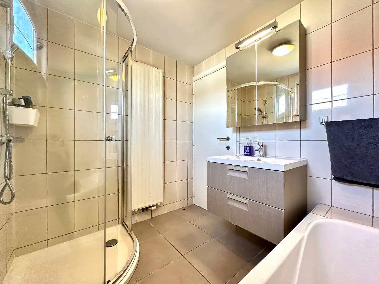 Volledig instapklare woning met 2 slaapkamers en tuin in Tongeren foto 10