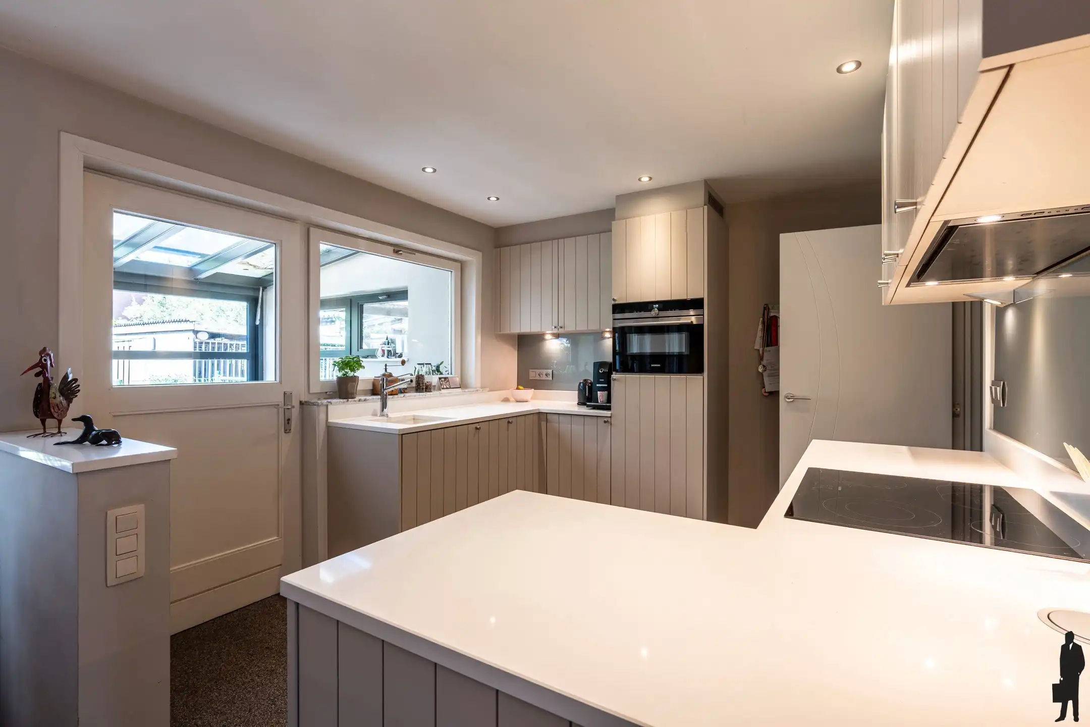 Woning in groen - kwalitatieve renovatie; excellente ligging foto 8