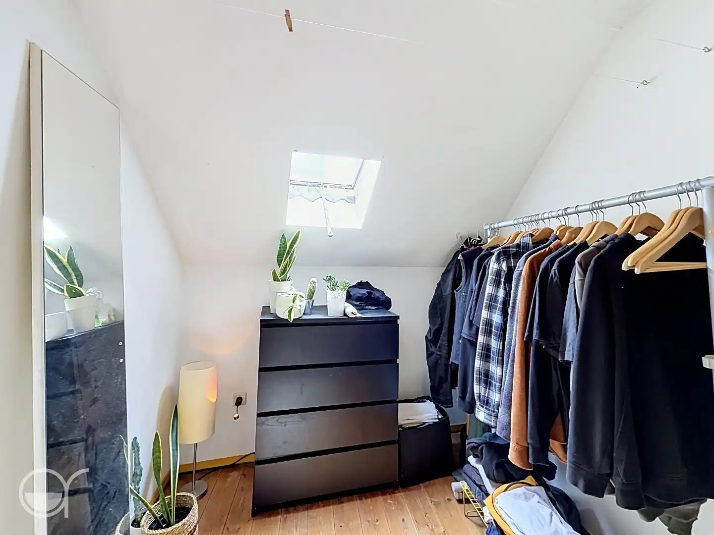 Gezellige woning gelegen aan de Ketelvaart te Gent foto 12