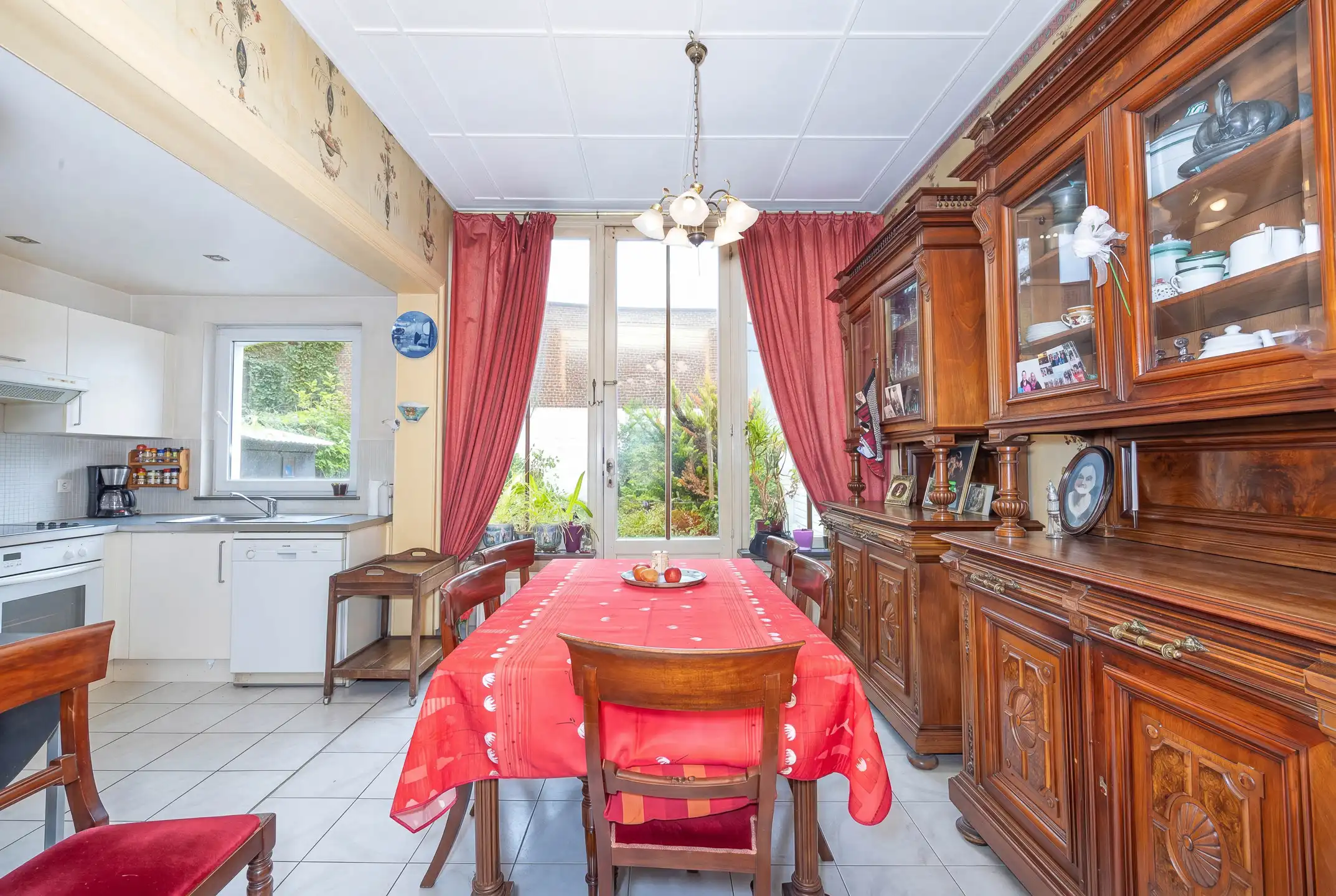 Karakteristiek huis – Gewilde wijk Le Châtelain foto 6