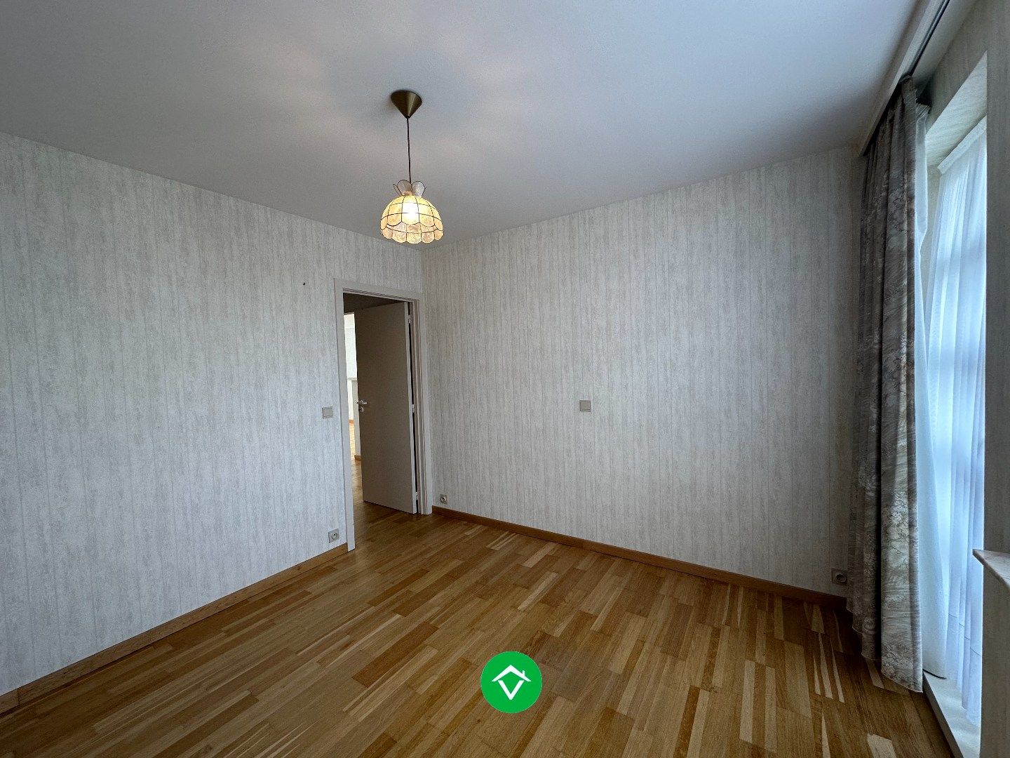 Gezellig 1-slaapkamer appartement met 2 terrassen in hartje Koekelare foto 19