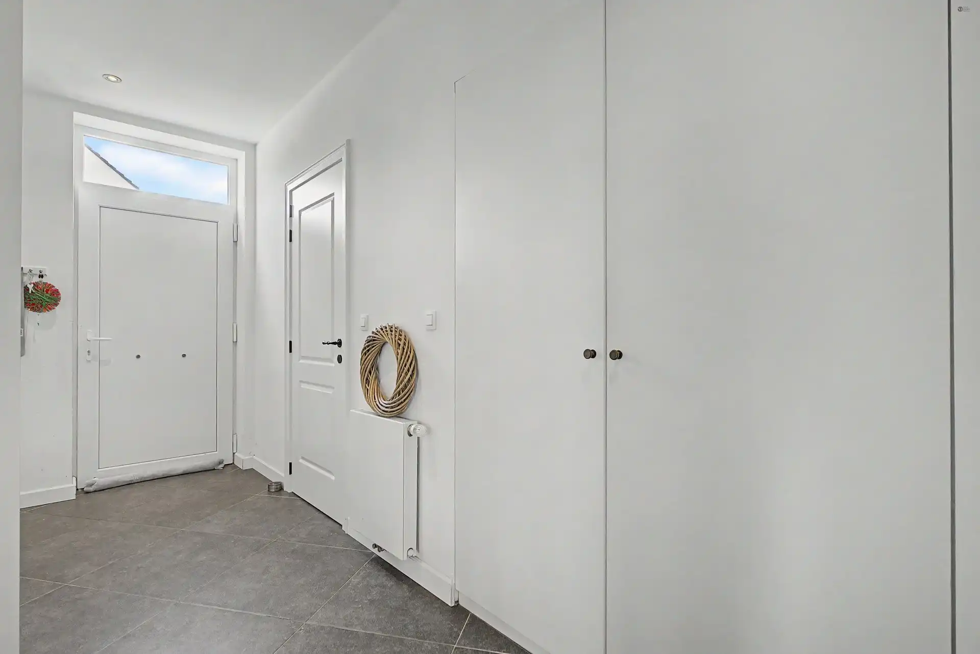 Recente Halfopen nieuwbouwwoning met 3 slaapkamers foto 6