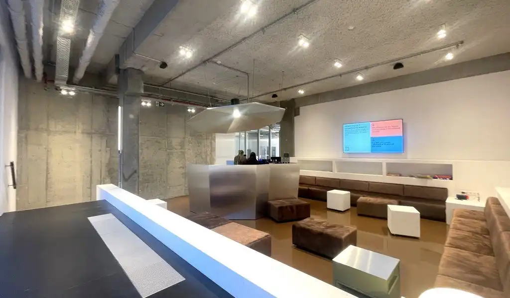 SQ Antwerp Tower - Luxueuze gemeubelde kantoren met diensten foto 24