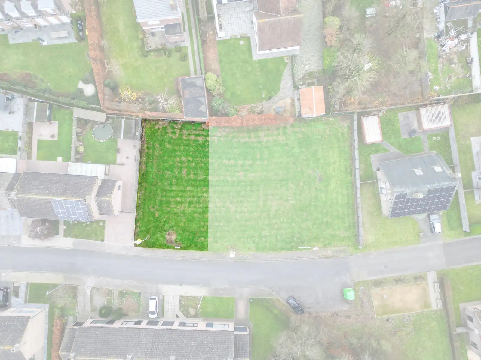 Villaperceel in rustige woonbuurt foto 3