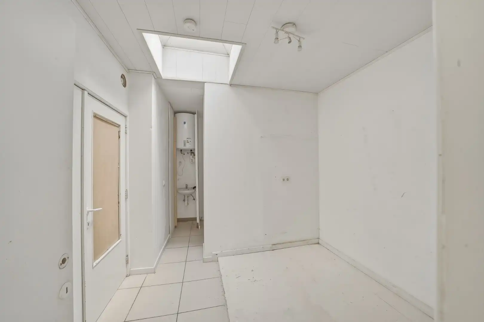 Op te frissen appartement in centrum Oostende foto 4