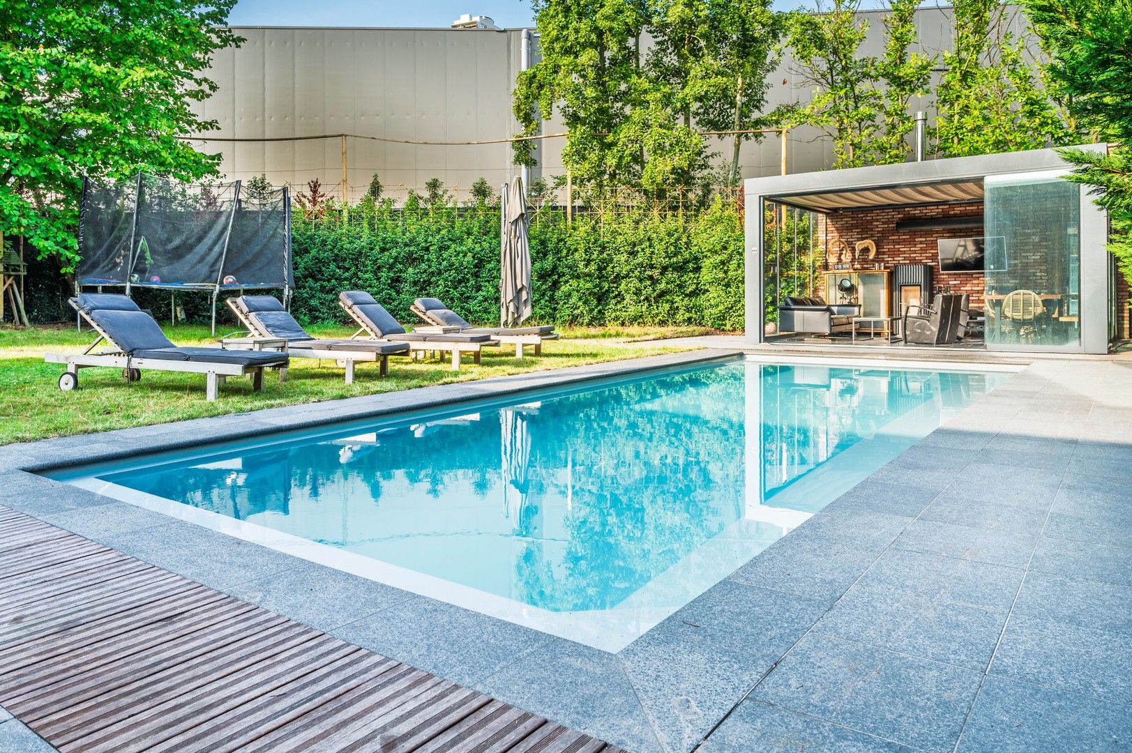 Gelijkvloerse villa met verwarmd zwembad op 1.056 m² in Zwijndrecht! foto 20