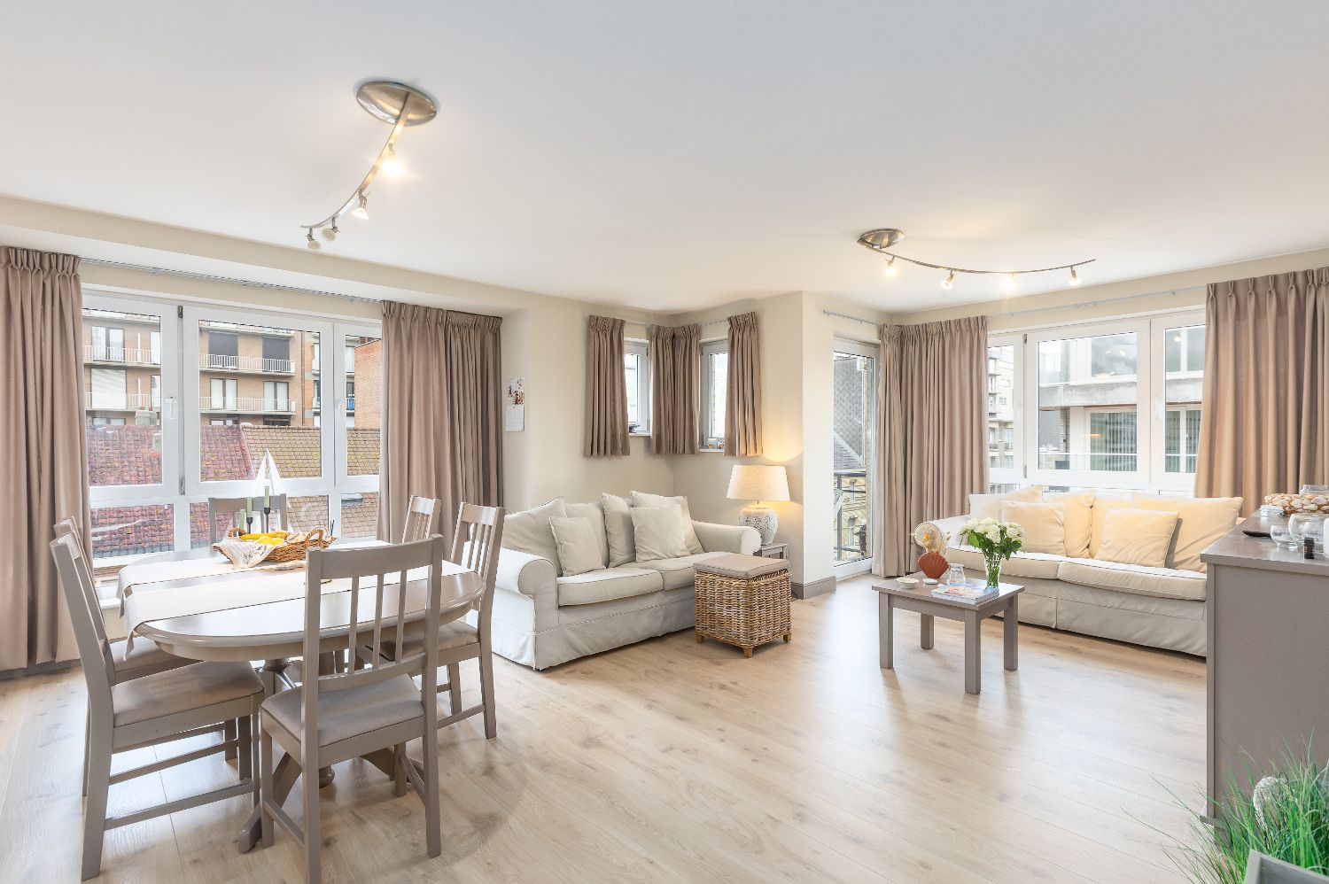 Appartement met 2 slaapkamers te huur in Middelkerke foto {{pictureIndex}}