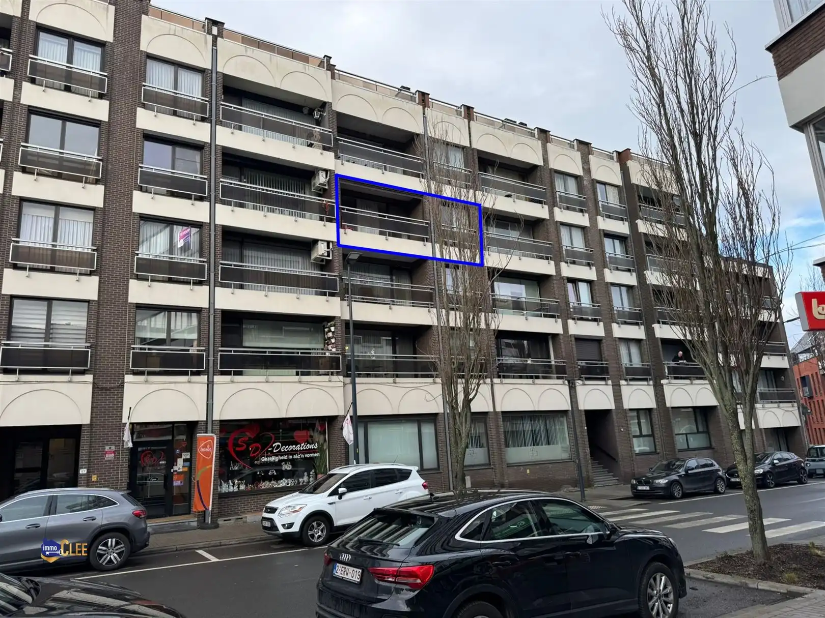 Appartement foto {{pictureIndex}}