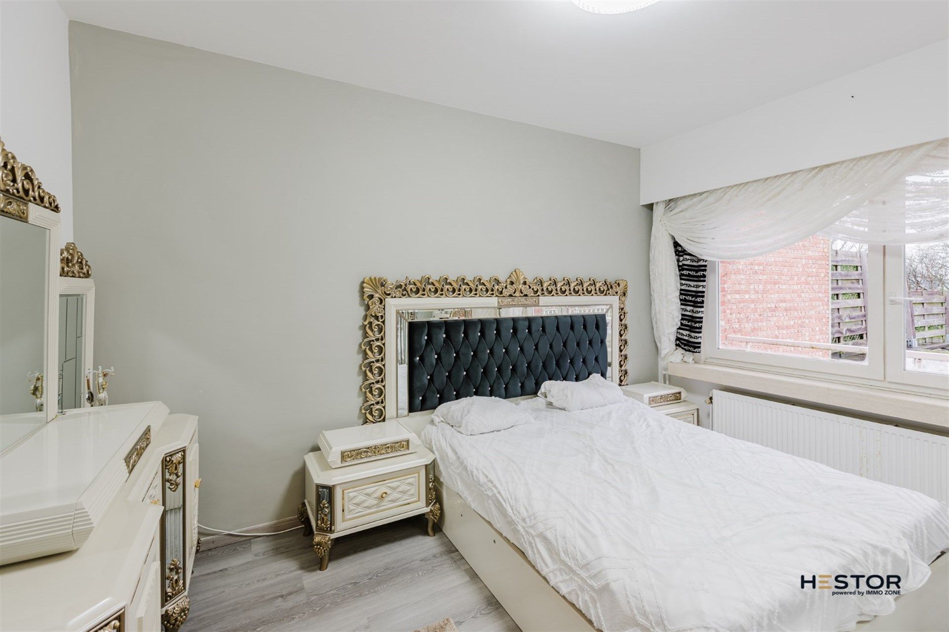 Instapklare woning met terras nabij het centrum van Beveren-Waas foto 9