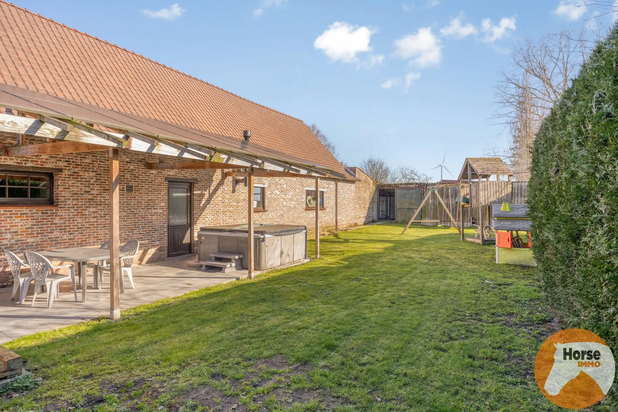 LOKEREN - Ruime, te renoveren woning met opslagmogelijkheden foto 50