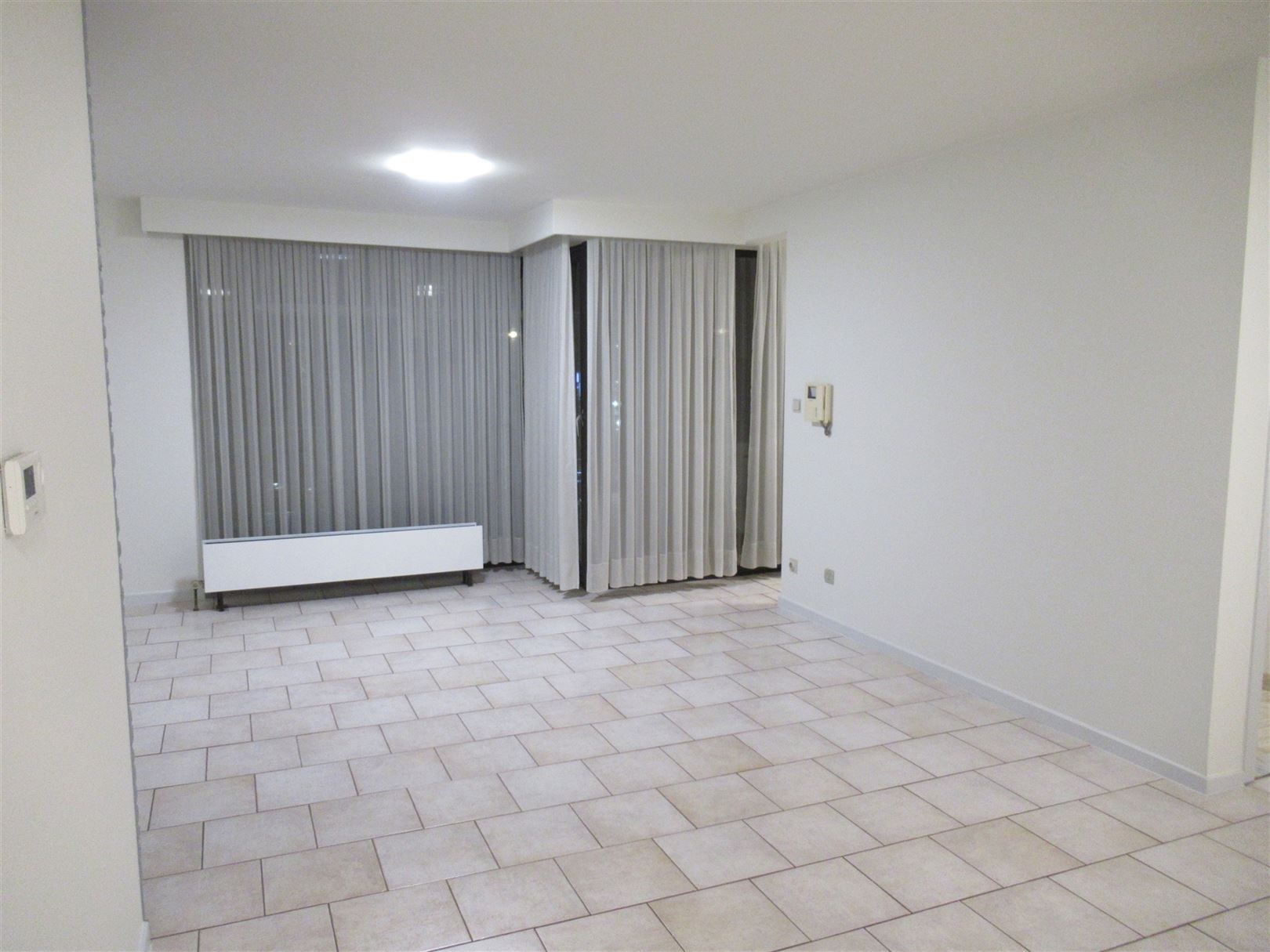 Appartement met 2 slaapkamers in centrum van Sint-Truiden. foto 6