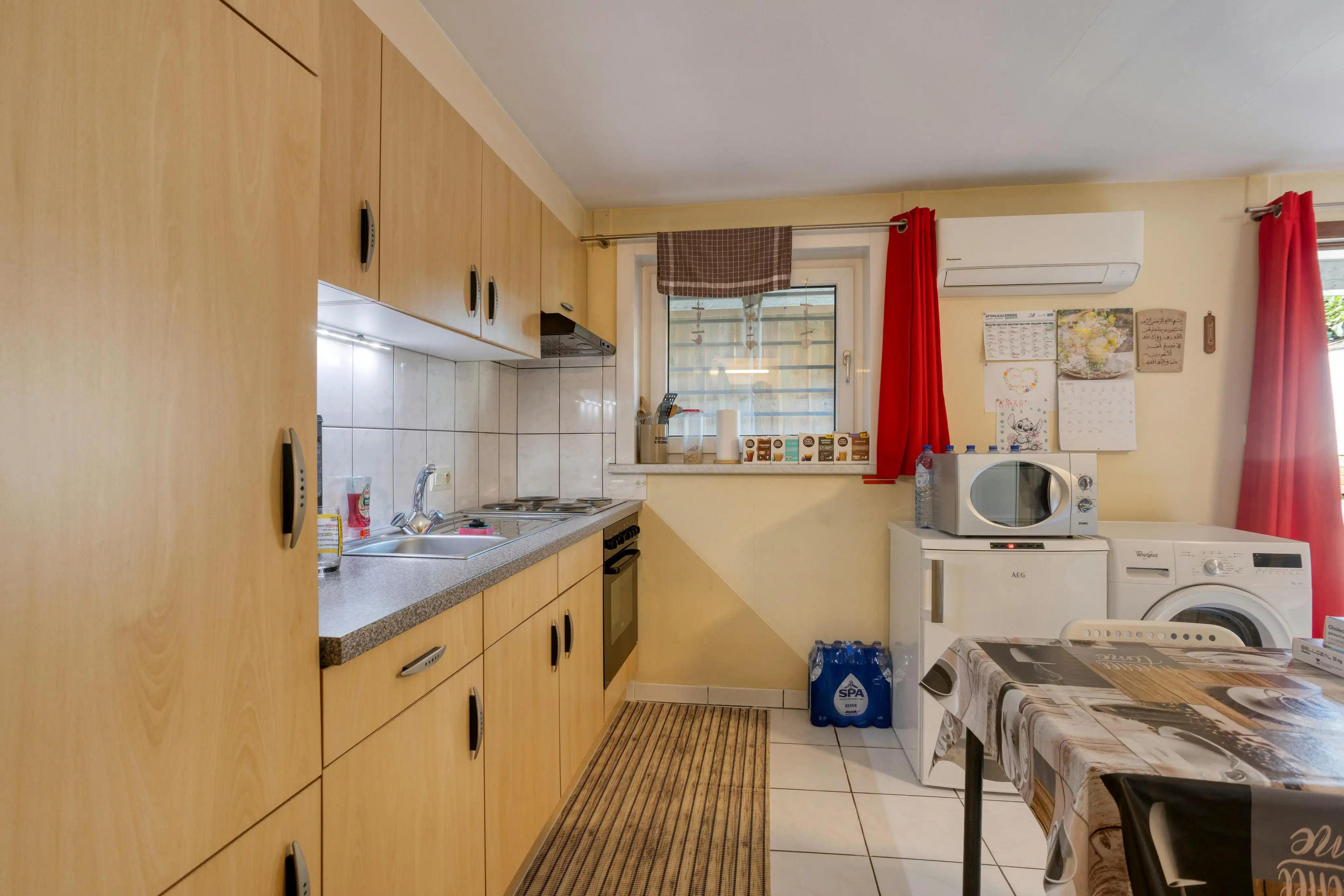 Ruime Woning ingedeeld als drie appartementen in Strombeek-Bever foto 10