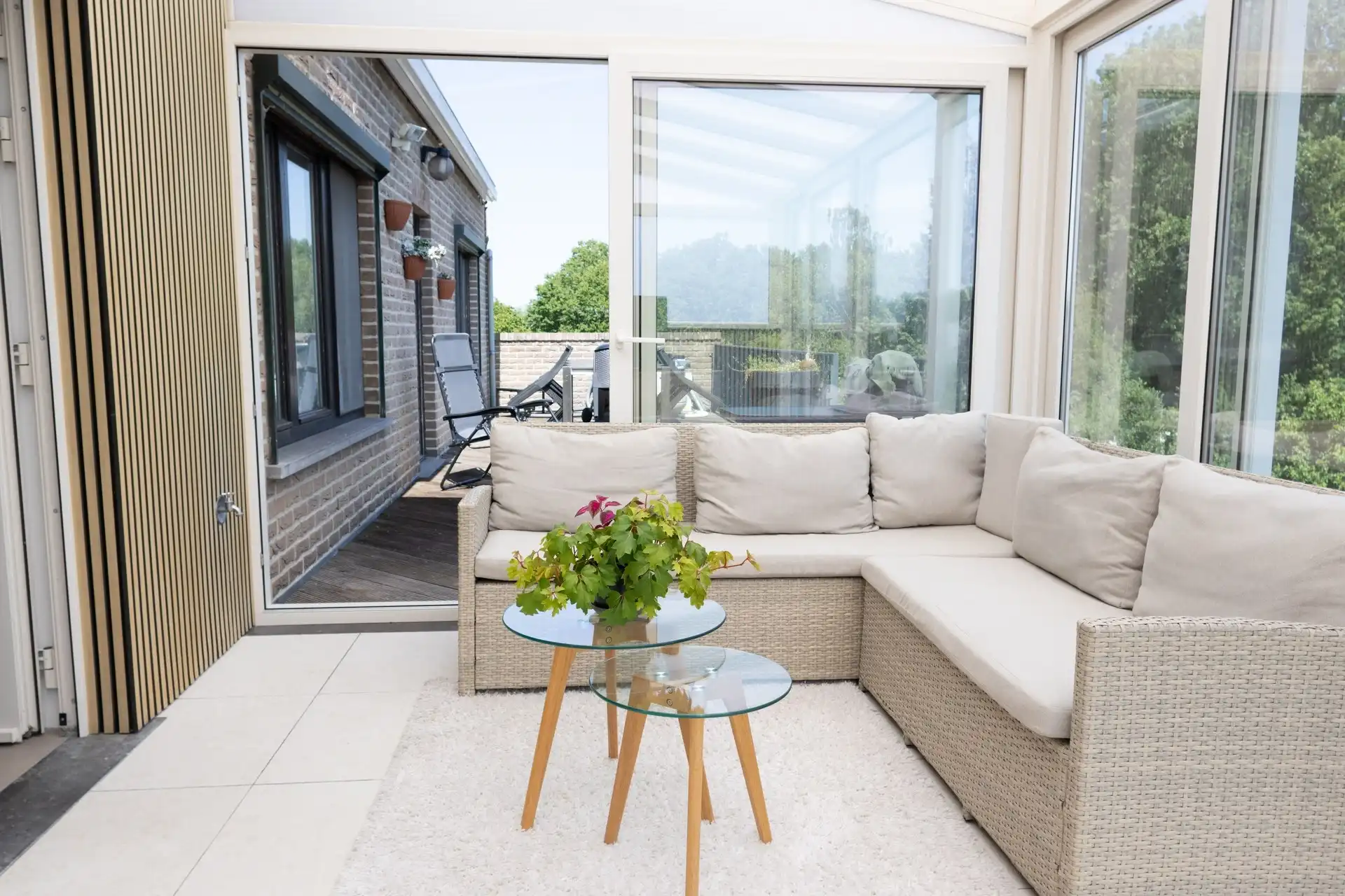 Veelzijdig handelspand met toonzaal, atelier en ruime woonst te Okegem foto 23
