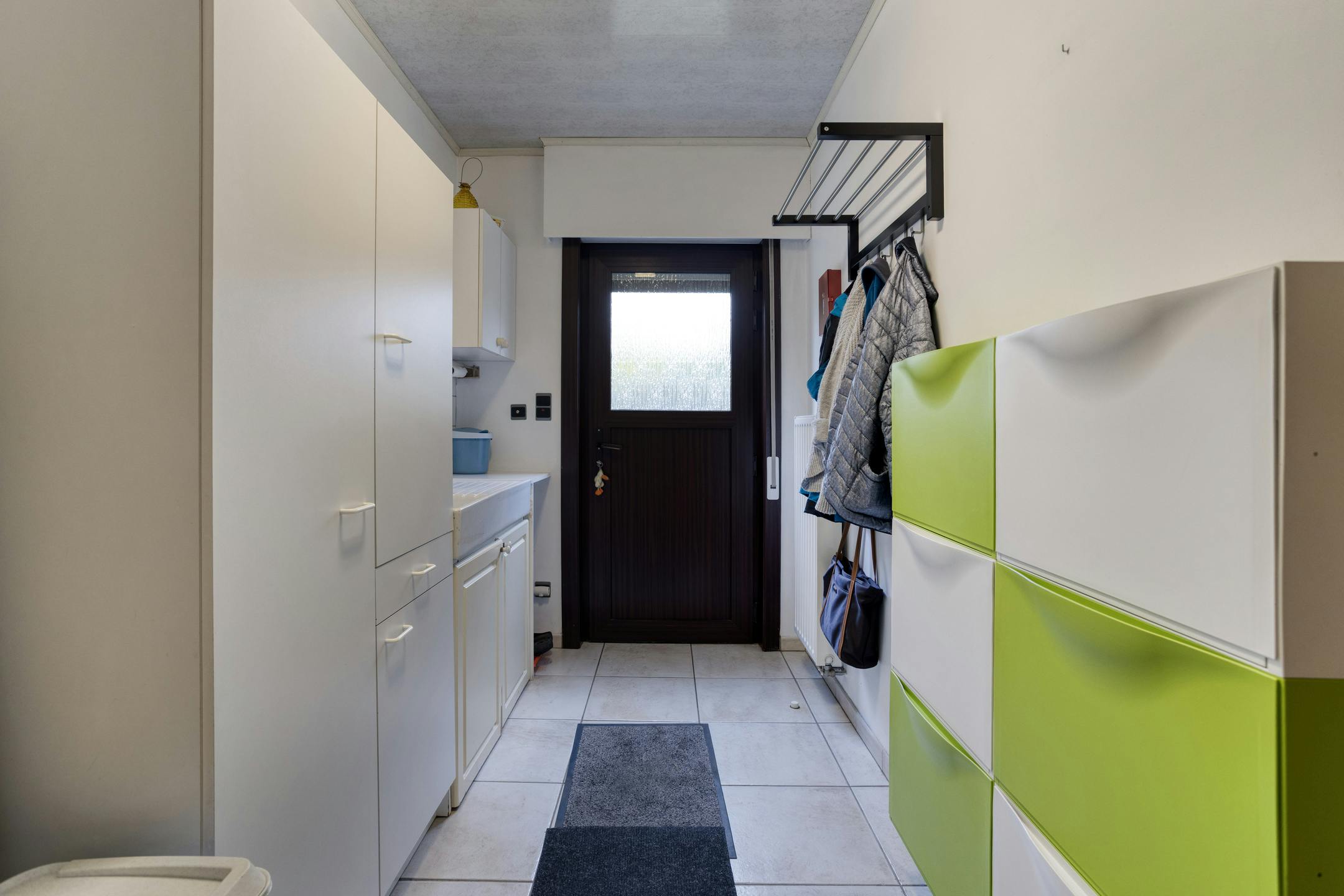 Gezinswoning met 3 slaapkamers en bureau te koop in Drongen foto 8