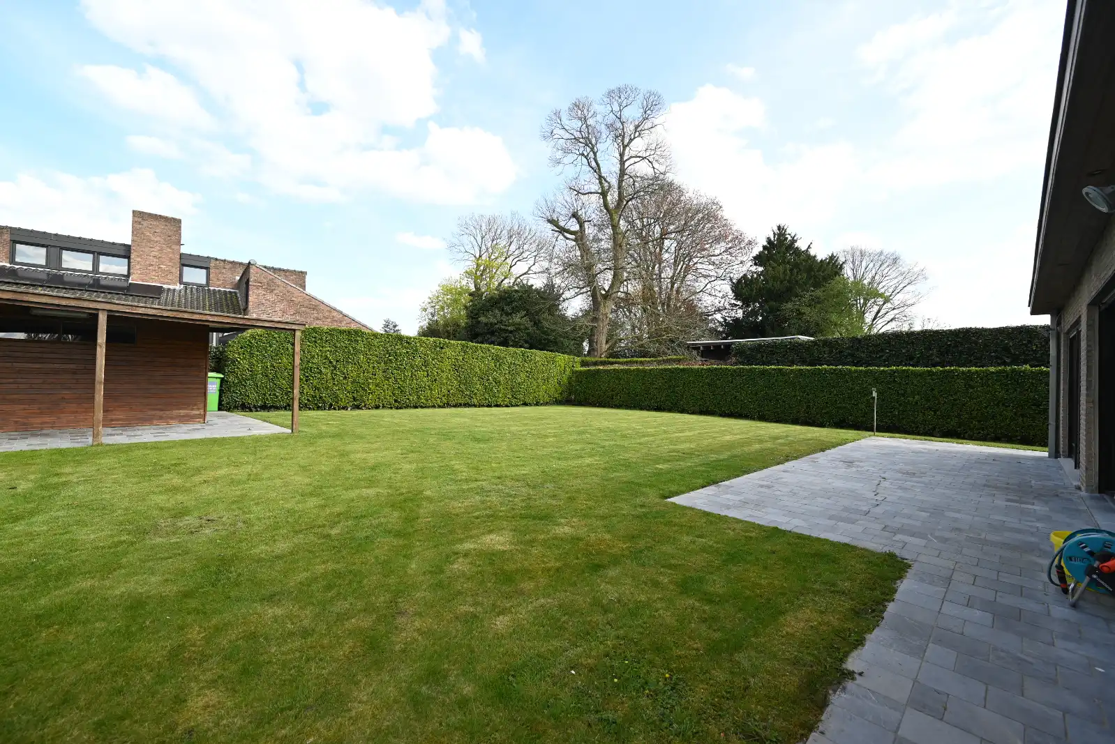 Villa met 3 slaapkamers op 900m2 foto {{pictureIndex}}