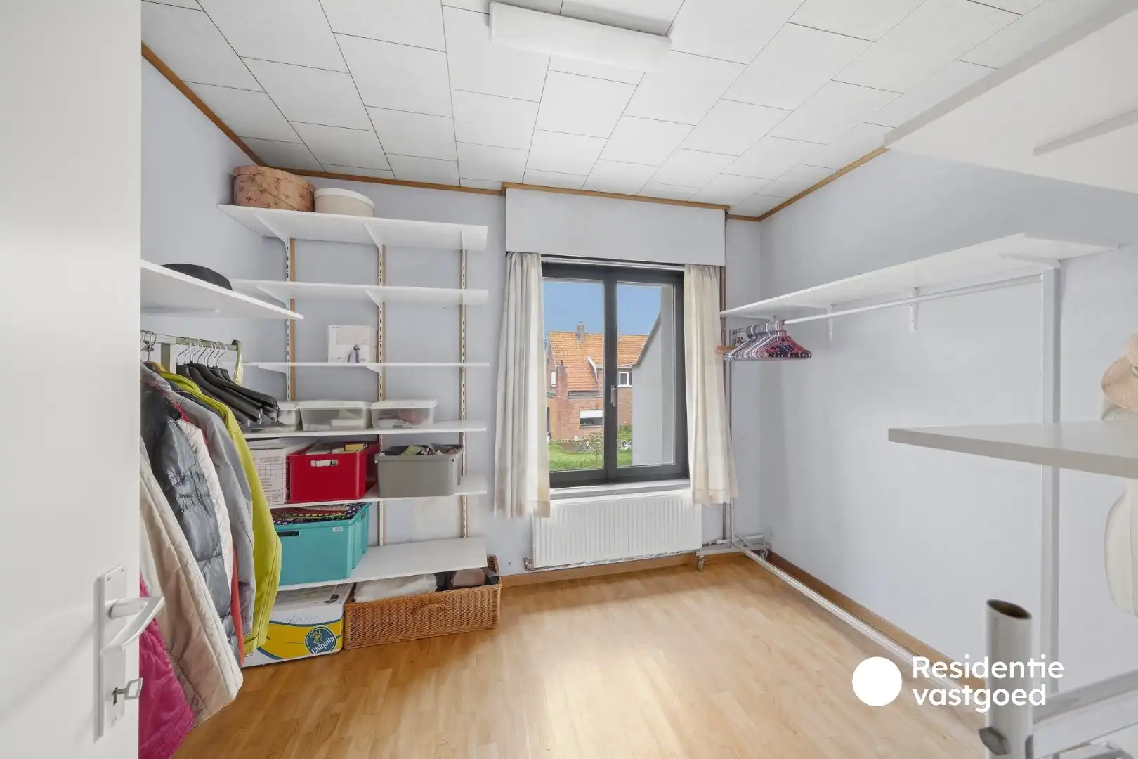 Ruime woning met garage in hartje Zandvoorde foto 18