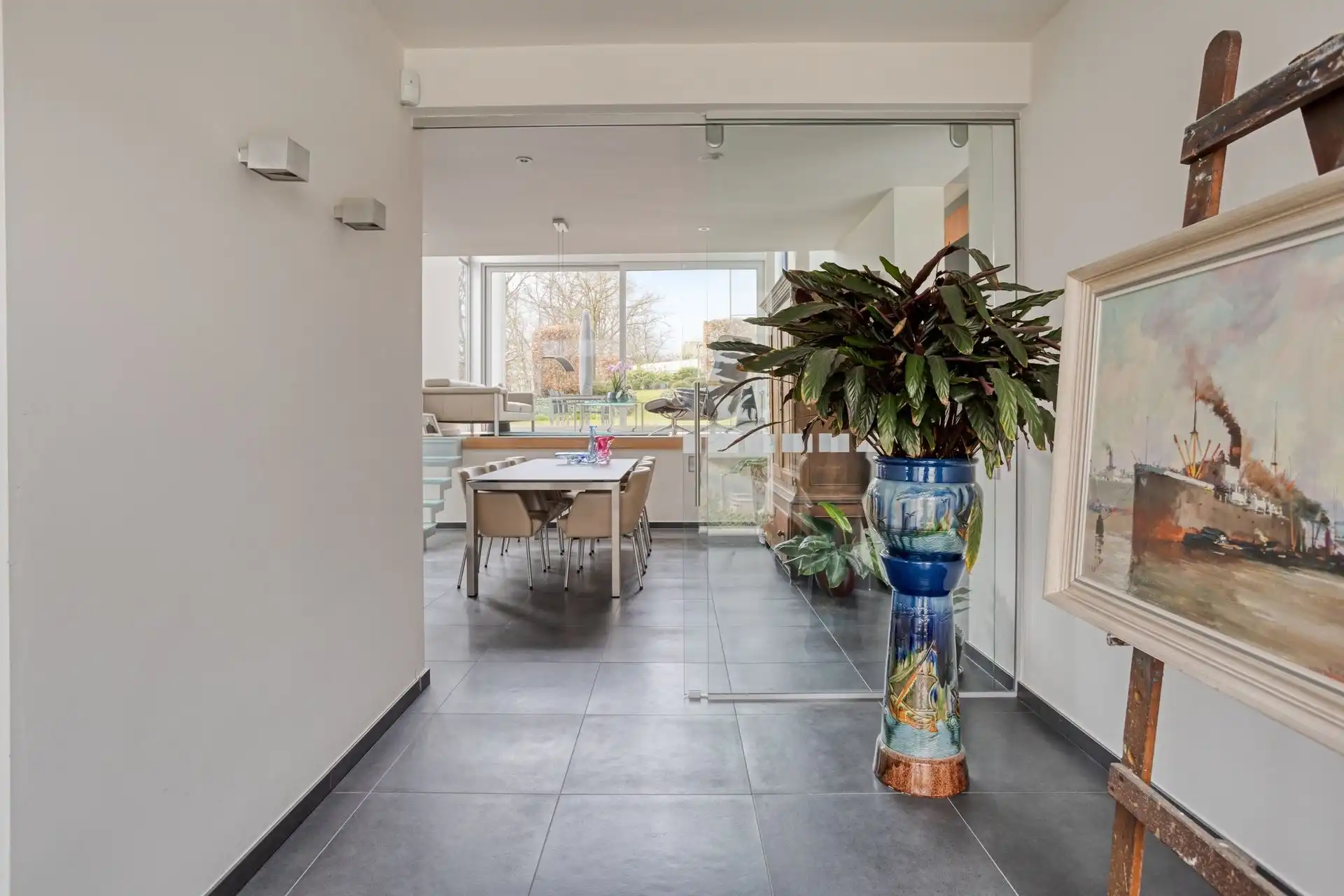 Lichtrijke, moderne villa in perfecte staat op rustige locatie foto 5