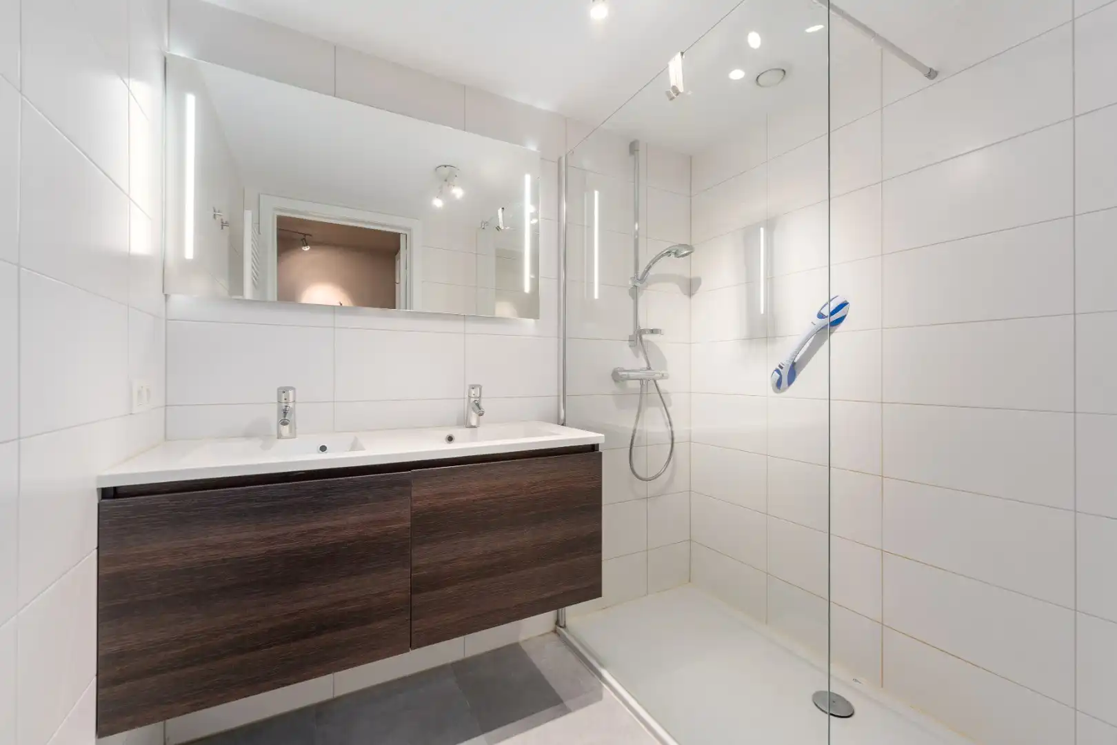 PRACHTIG WOONAPPARTEMENT OP 100 M VAN DE ZEEDIJK foto 15