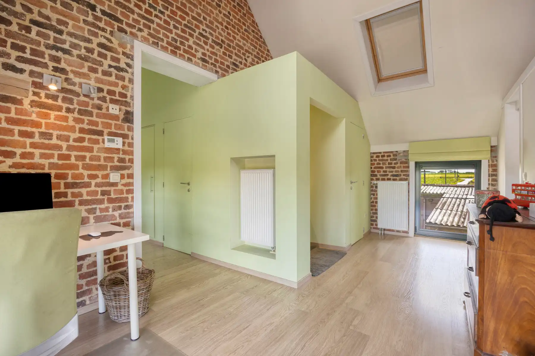Ruime Charmewoning op topligging foto 18