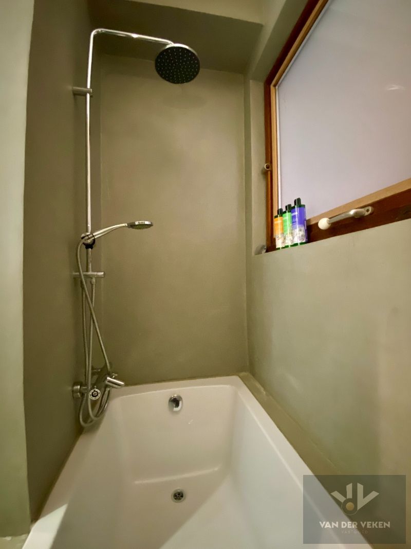 Gerenoveerd appartement met zonneterras in hartje Runkst foto 14