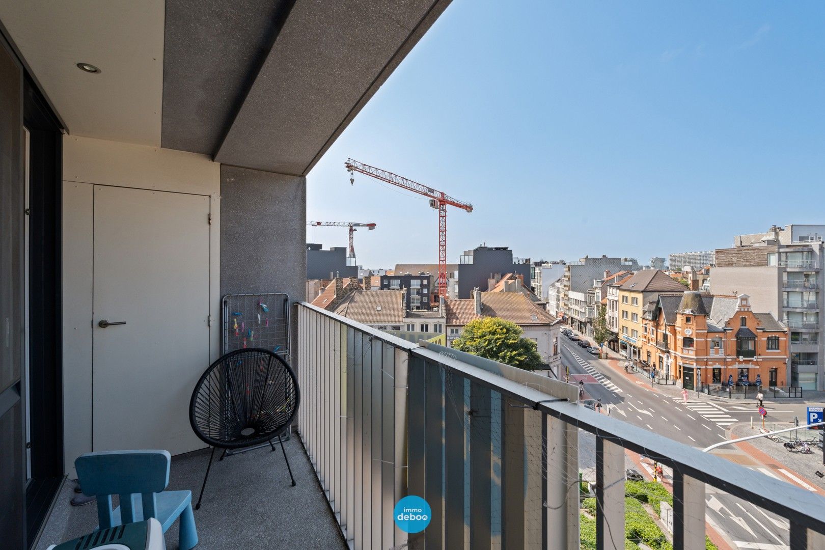 Appartement met prachtig open zicht in jong gebouw foto {{pictureIndex}}
