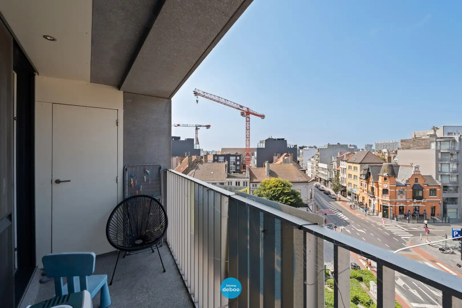 Appartement met prachtig open zicht in jong gebouw foto {{pictureIndex}}