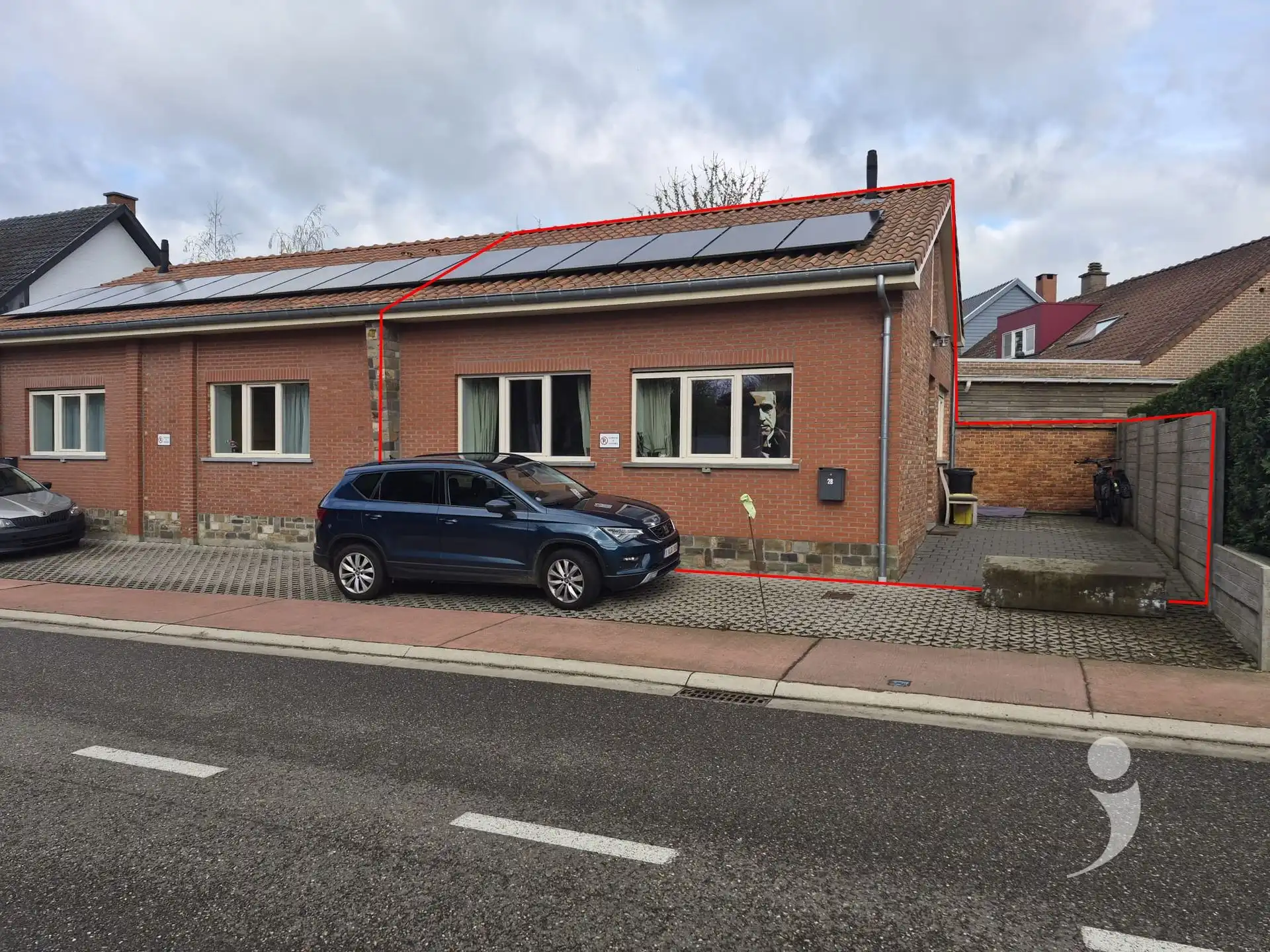 gezellige gelijkvloerse woning foto {{pictureIndex}}