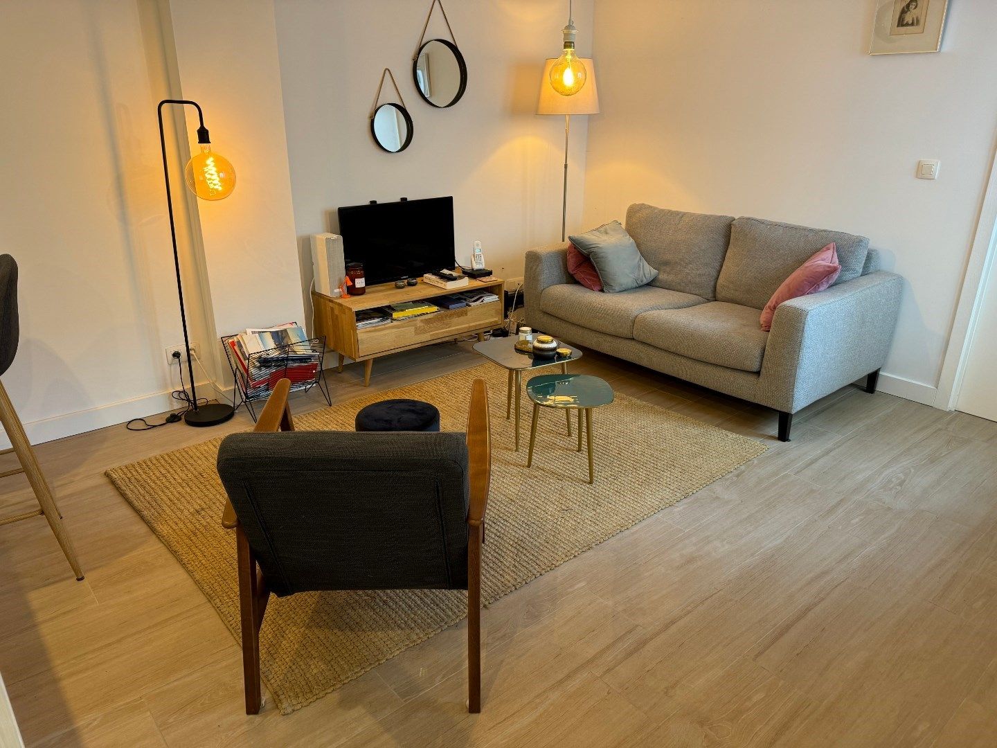 Volledig gerenoveerd appartement met bijhorend handelspand foto 12
