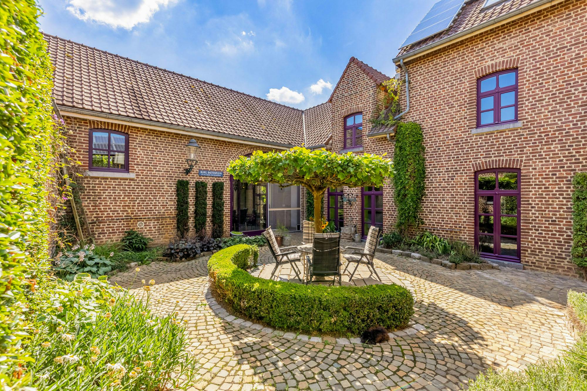 Gerenoveerde vierkantshoeve in het landelijke Vliermaal foto 23