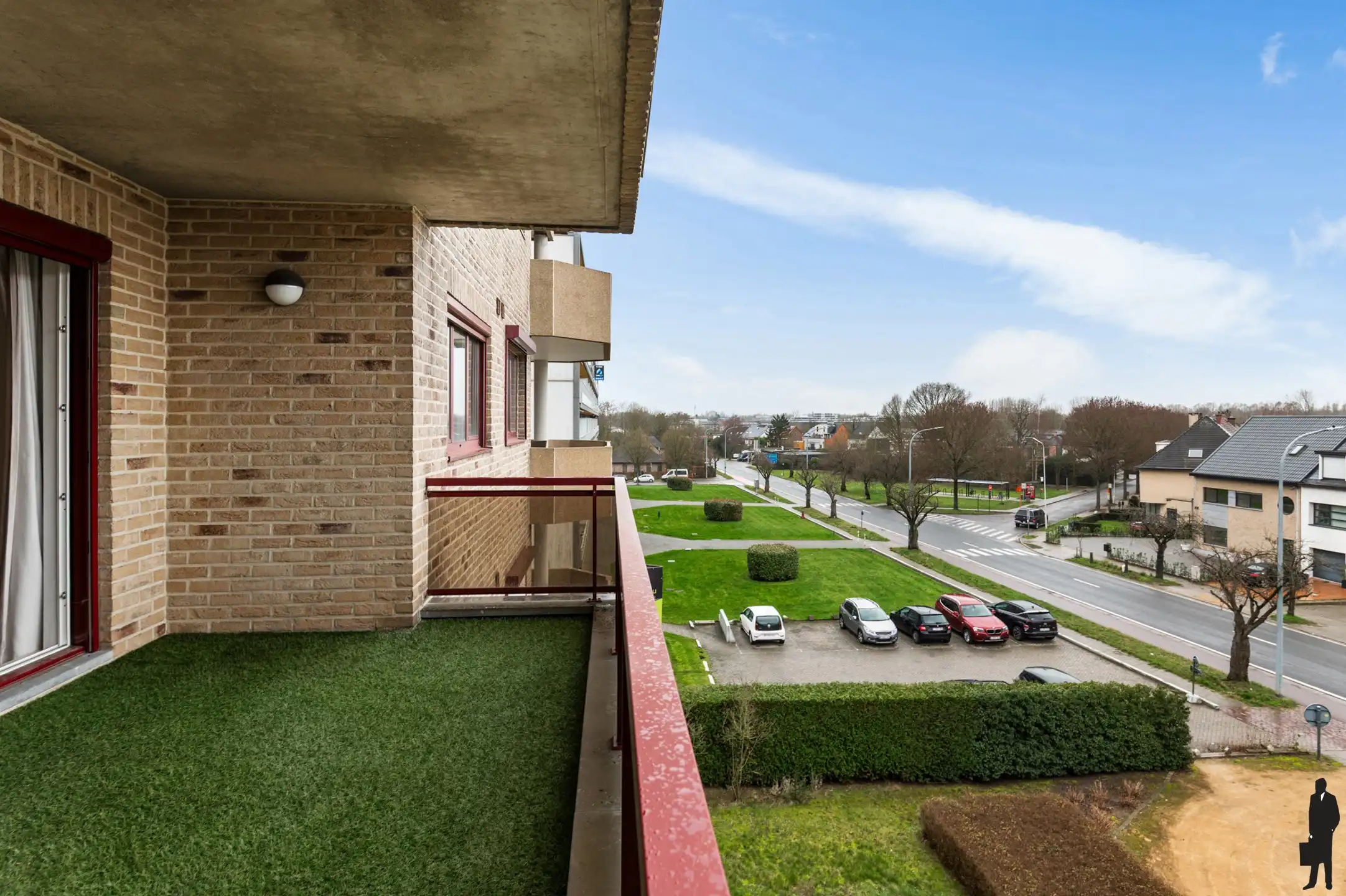 Ruim appartement met 2 slpks, 2 terrassen en staanplaats foto 6