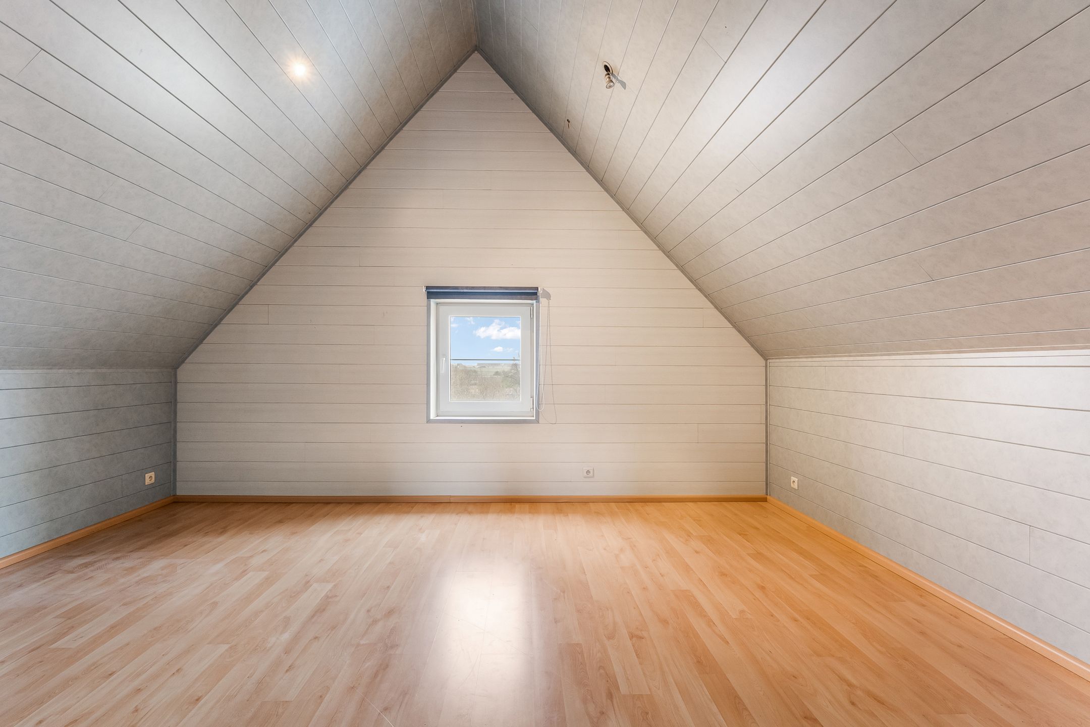 Gezinswoning + atelier op 10a50ca te Herderen foto 16