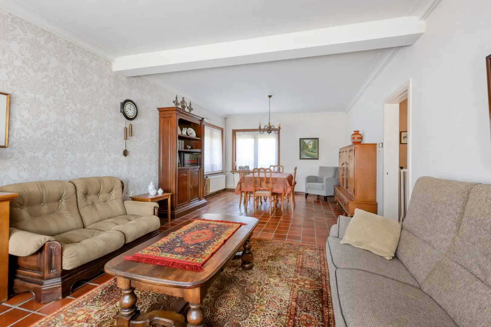 Te renoveren woning met 3 slpks op de grens tussen Geel en Sint-Jozef Olen !  foto 4