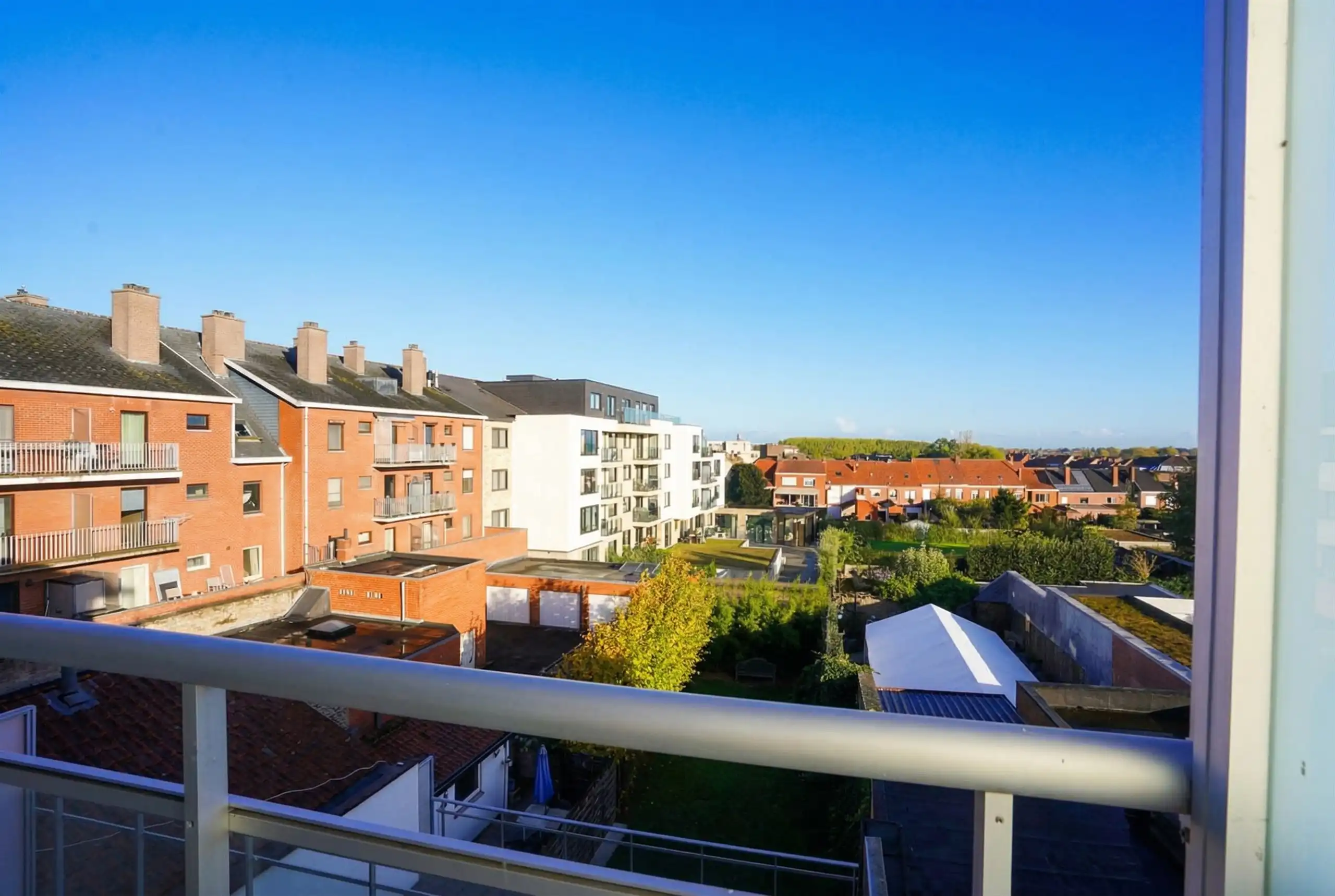 Jong dakappartement met zicht op nieuw Marktplein + garage foto 13