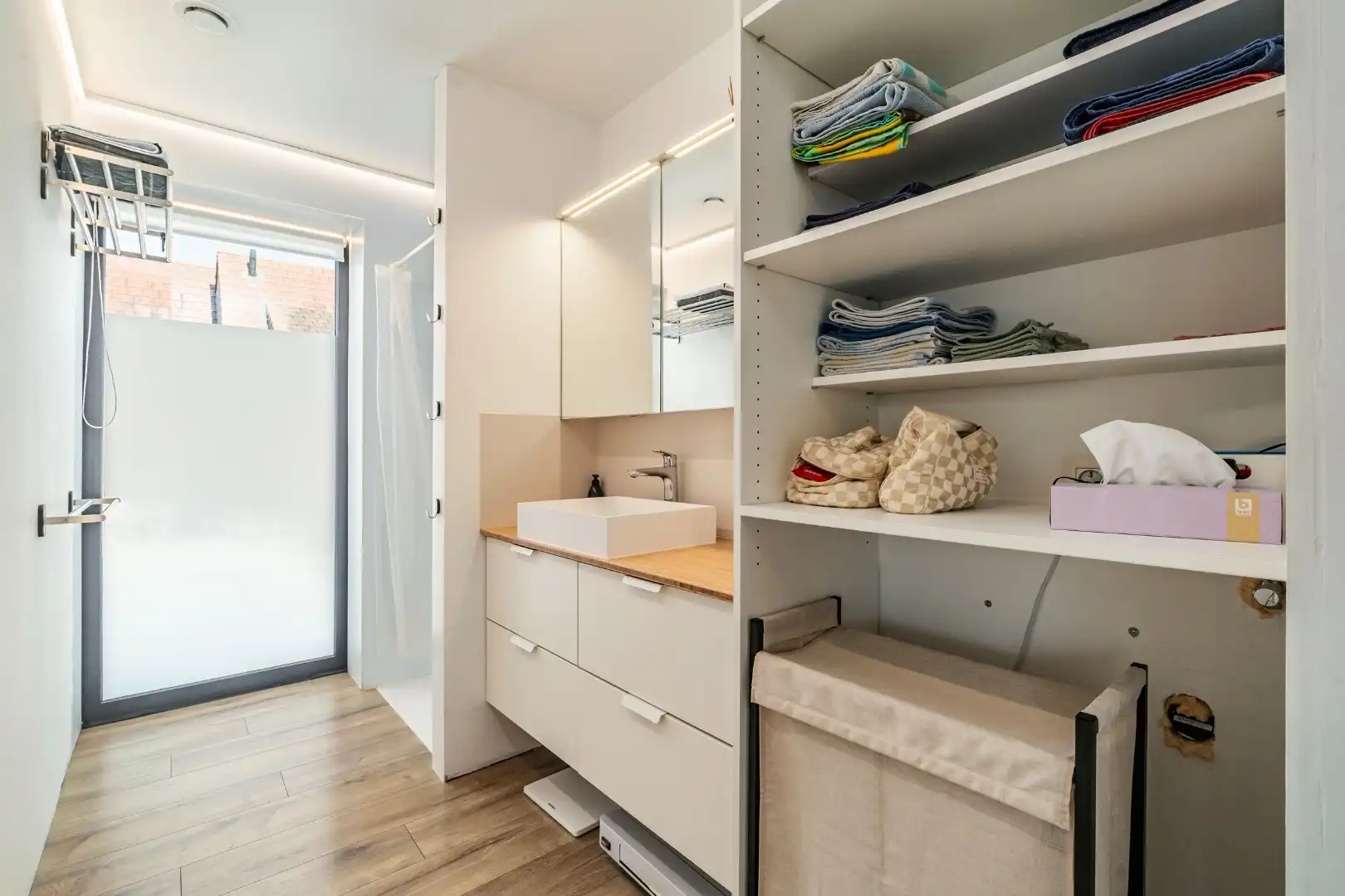 Ruime en energiezuinige woning met tal van mogelijkheden en 5 slaapkamers foto 13