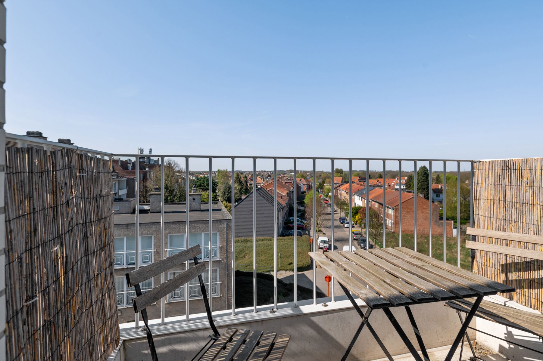 Stijlvolle duplex met 2 kamers, zonnig terras & parking! foto 19