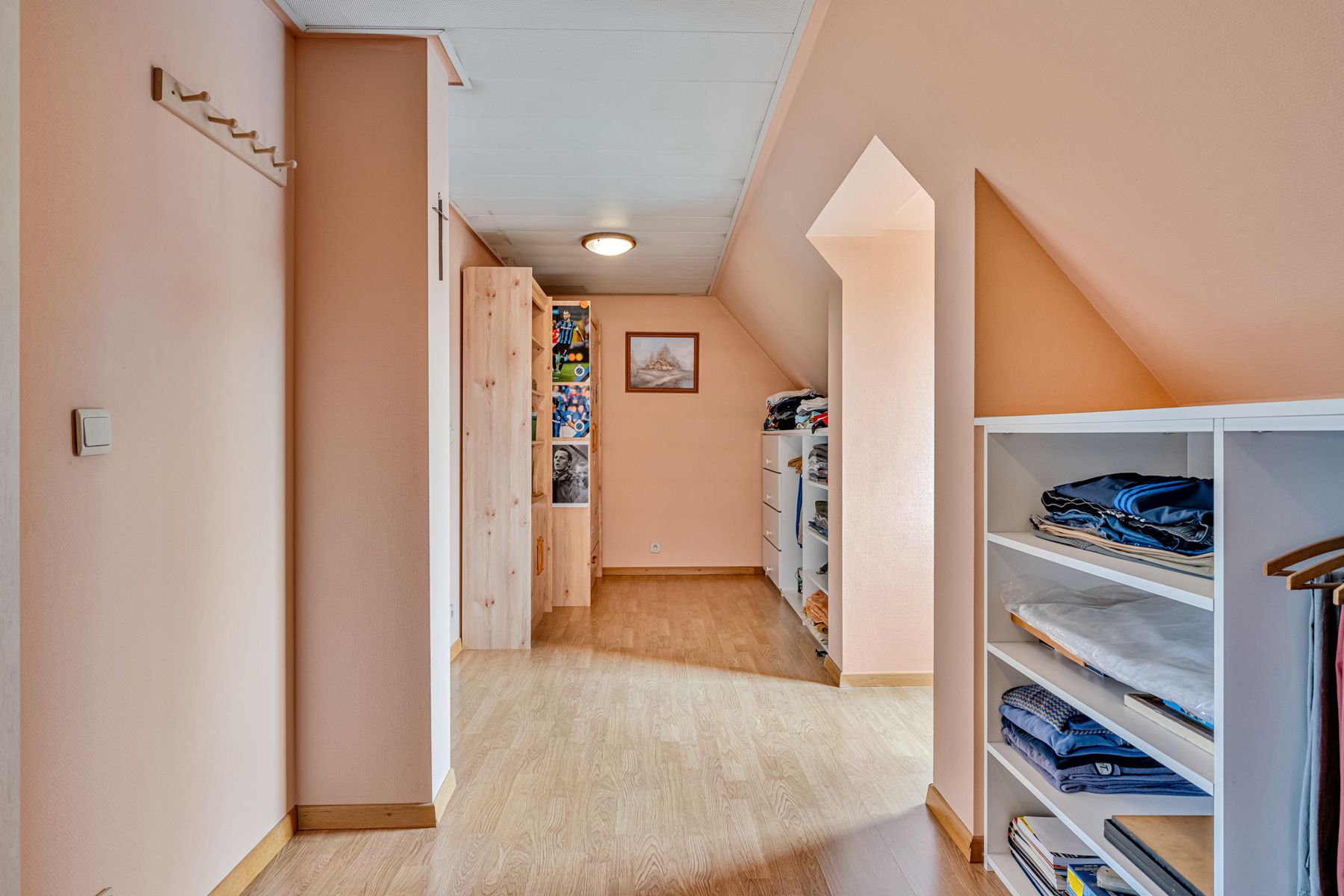 TE KOOP:Instapklare kwalitatieve woning met prachtige tuin! foto 16