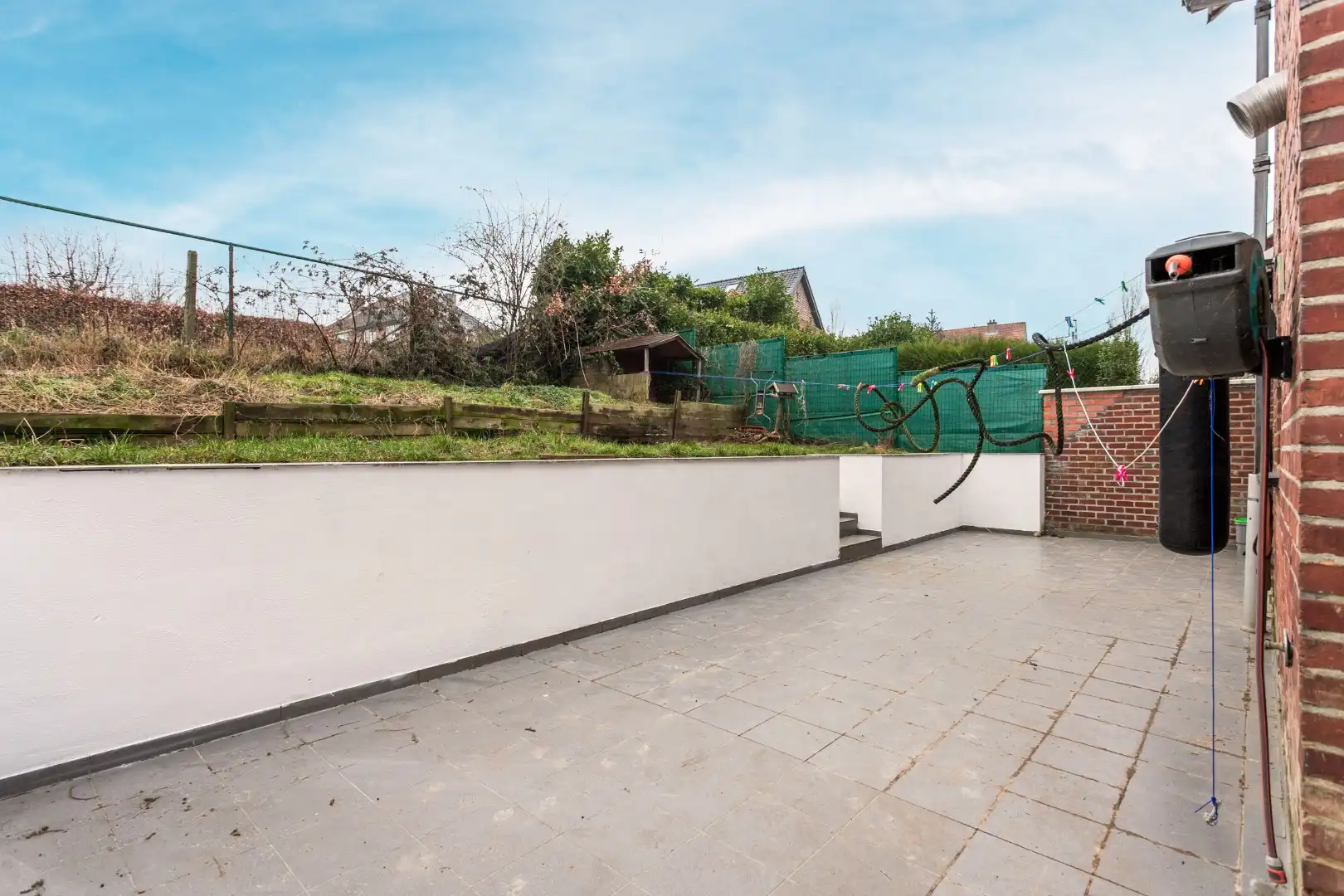 Solide woning met 3 slpks, tuin en garage te Buizingen foto 10