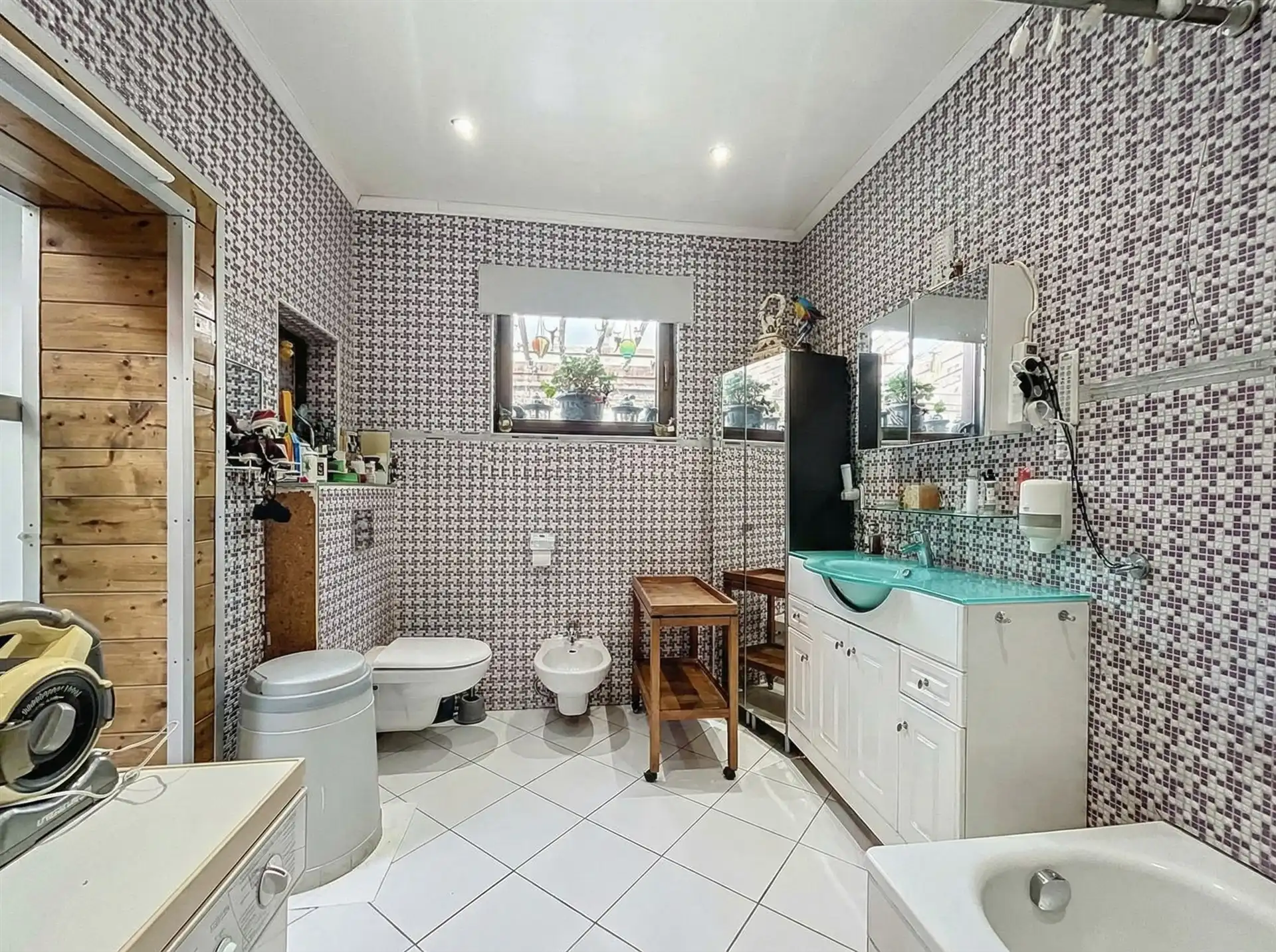 Charmante gezinswoning met 3 slaapkamers en aangename veranda! foto 9