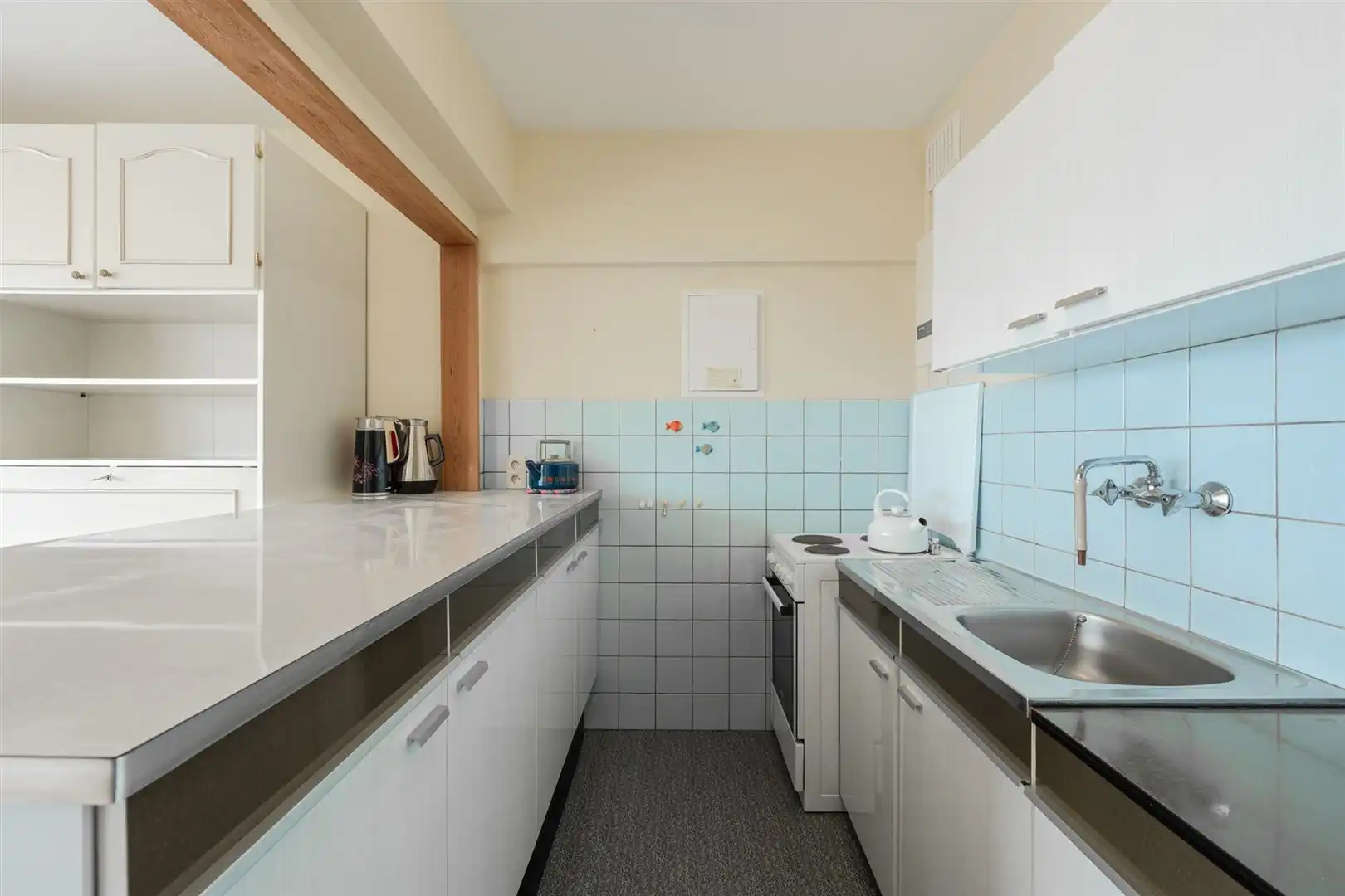 Zonnige studio met open zicht foto 10