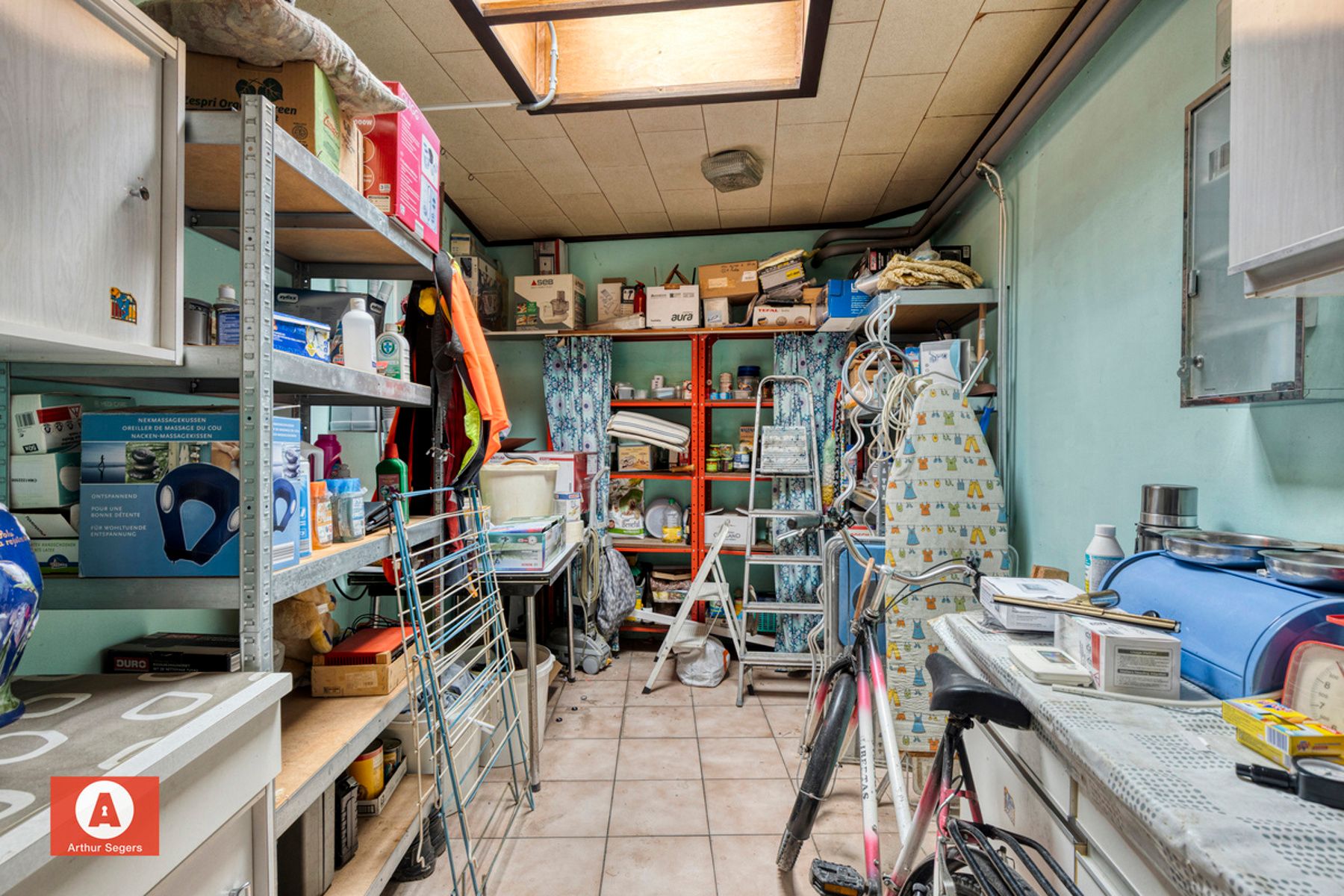 Te renoveren half-open bebouwing op gunstige ligging foto 10
