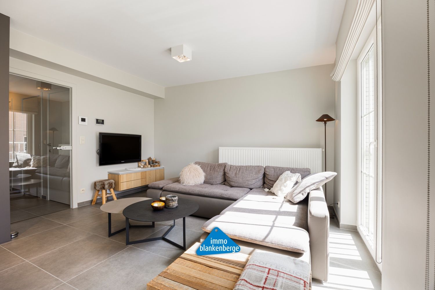 Gelijkvloers 2-slaapkamerappartement met tuin en luxe afwerking in De Haan foto 10