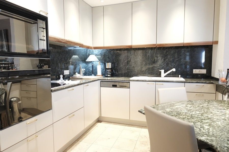 Penthouse midden in het centrum van Hasselt met 2 slaapkamers en een dubbele garage foto 30