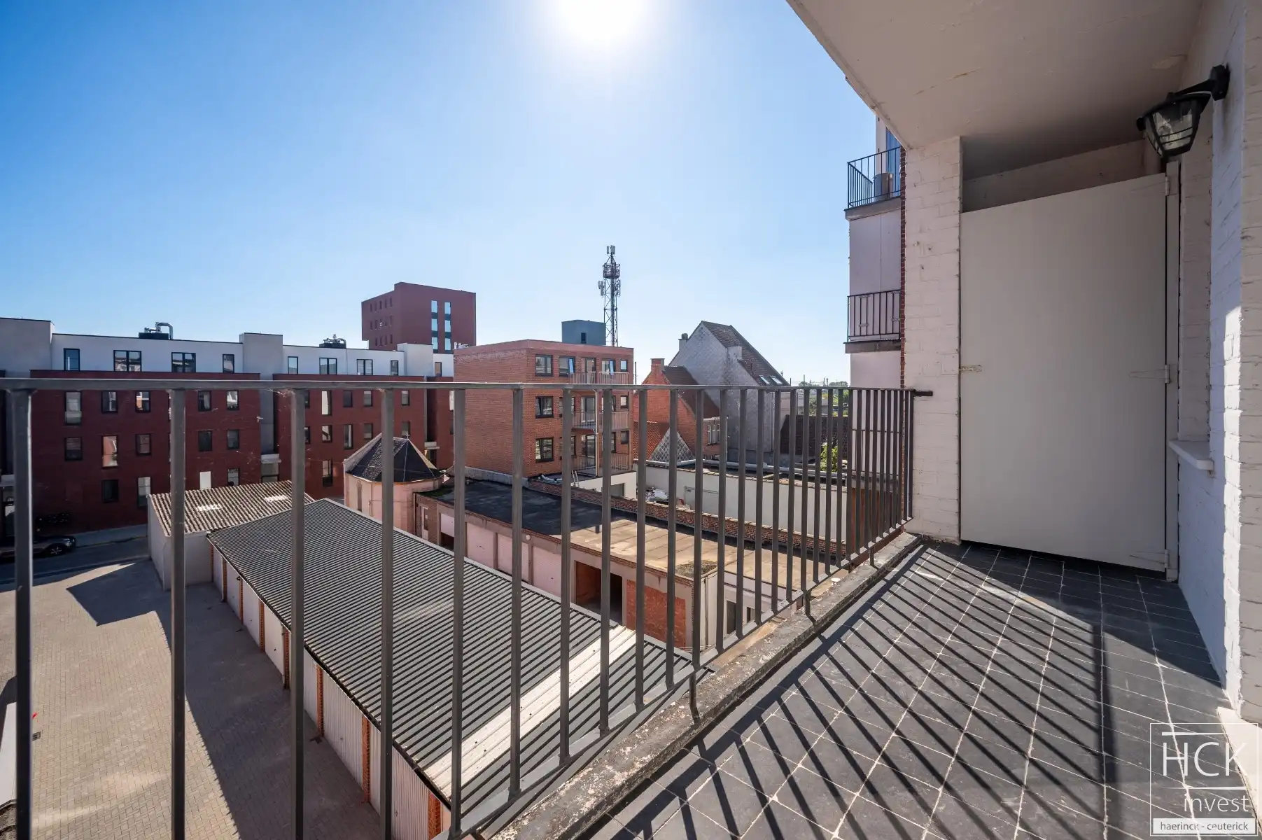 DEINZE - Instapklaar appartement met 2 SLPK en moderne afwerking foto 16