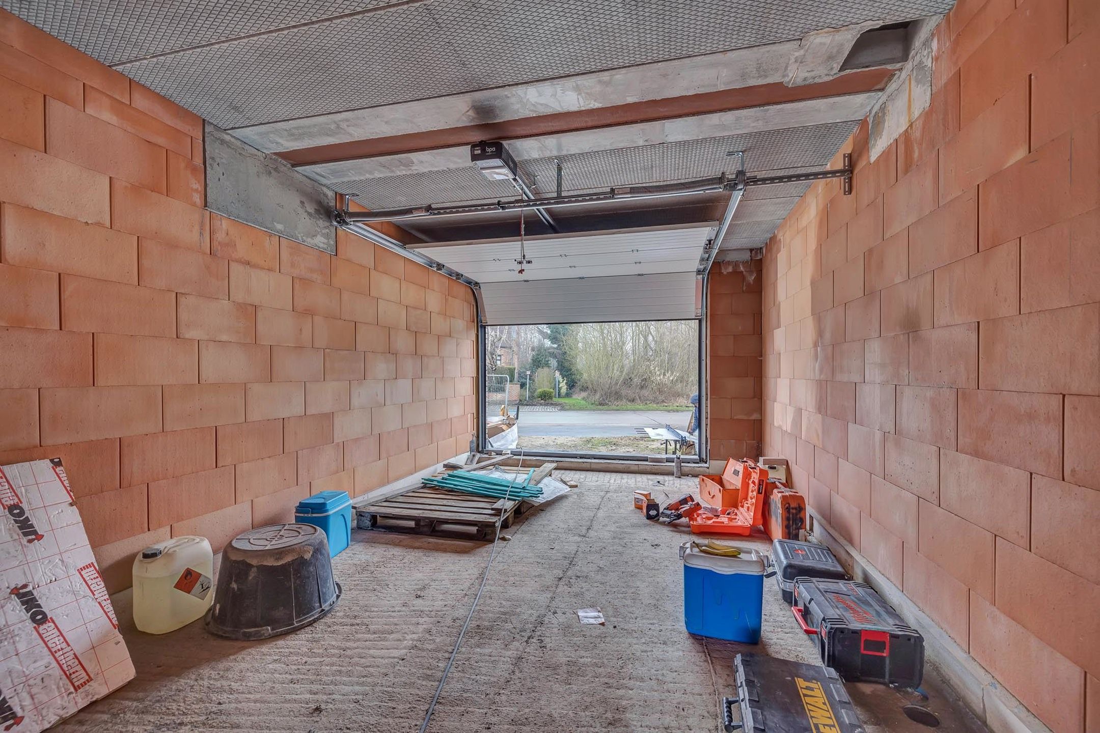 Halfopen bebouwing op een groot perceel in Denderhoutem foto 13