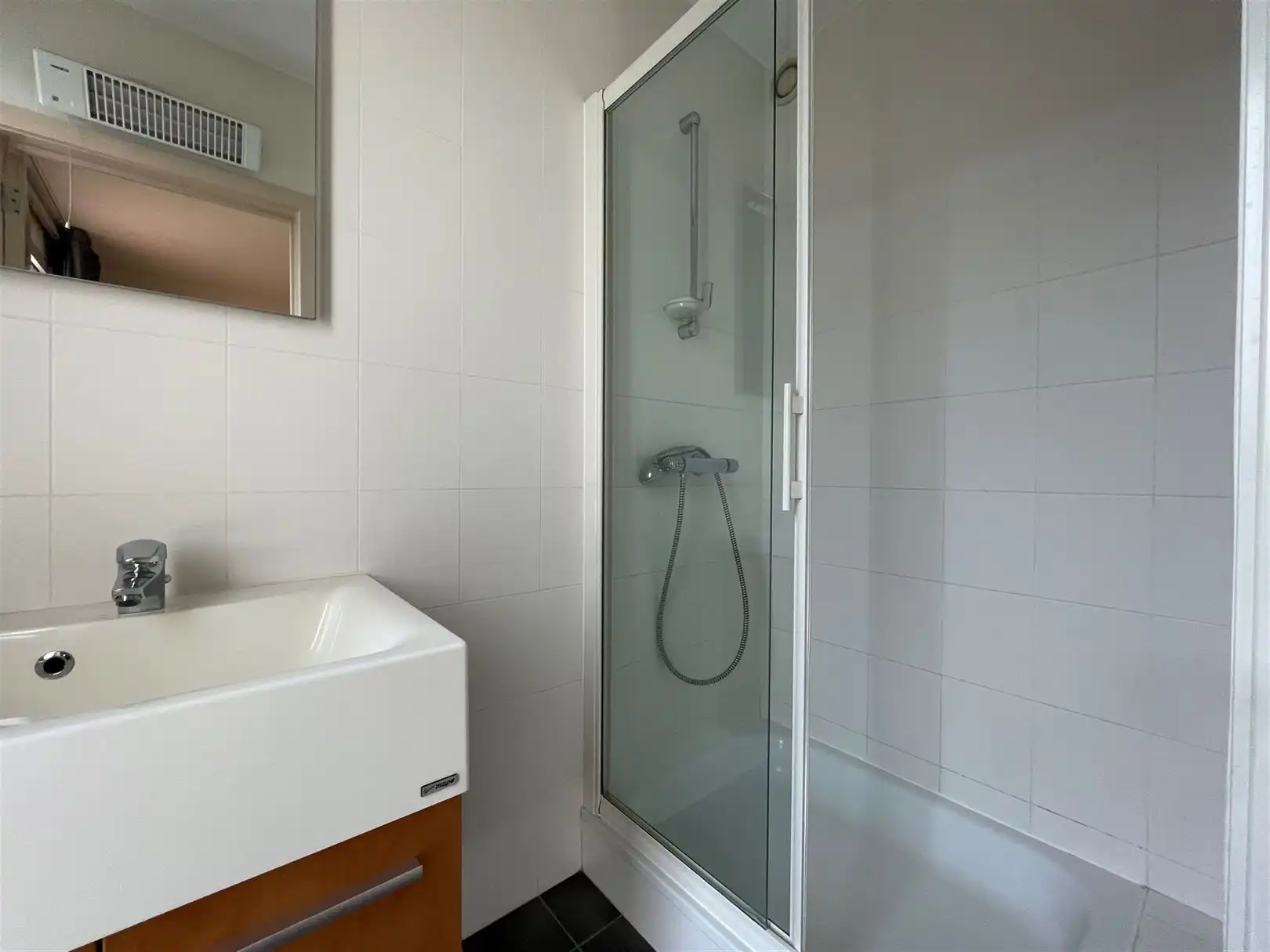 Instapklaar app te huur met 3 slaapkamers foto 11